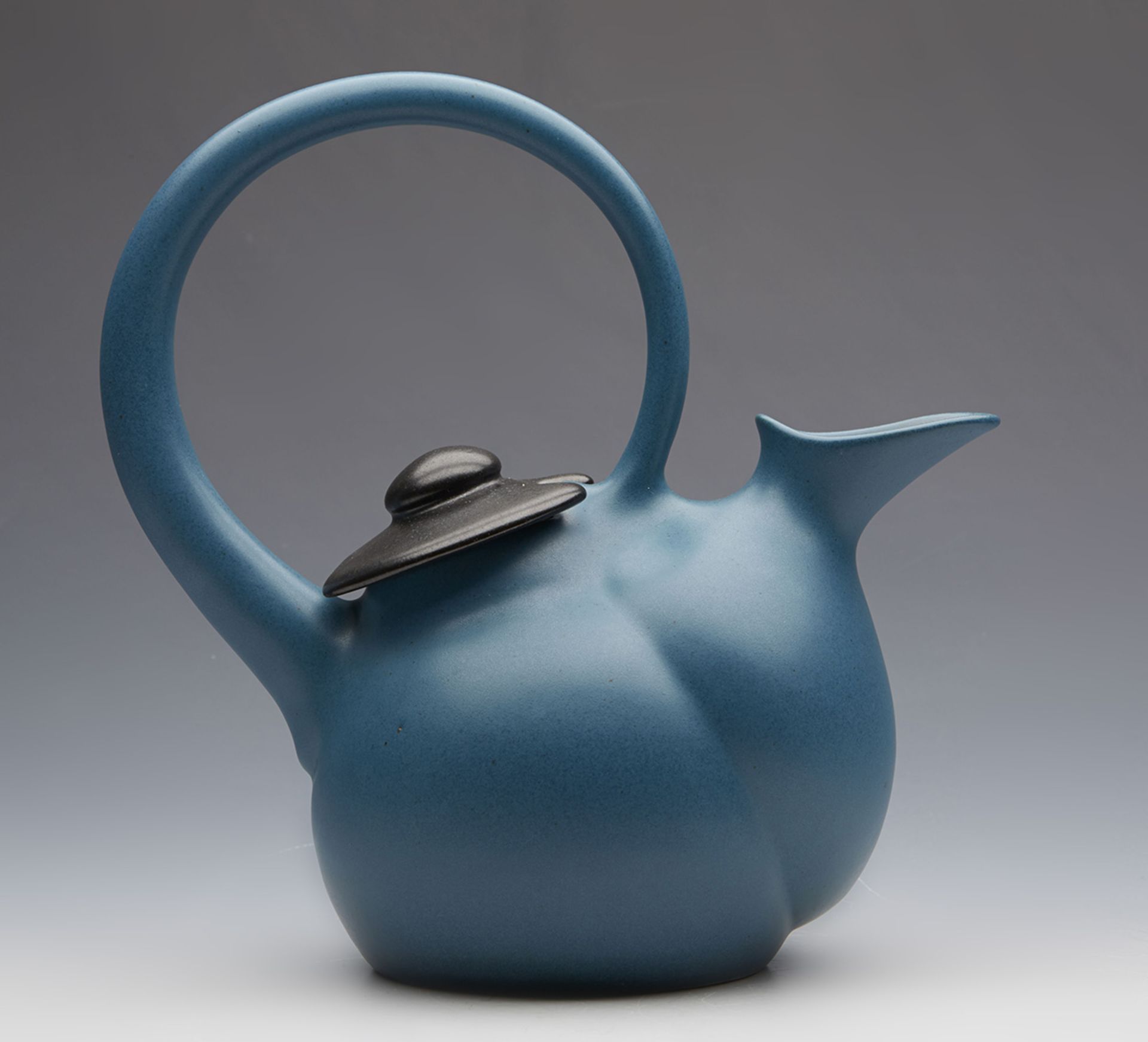 STUDIO POTTERY TEAPOT BY GREGG RASMUSSON DATED 2002
