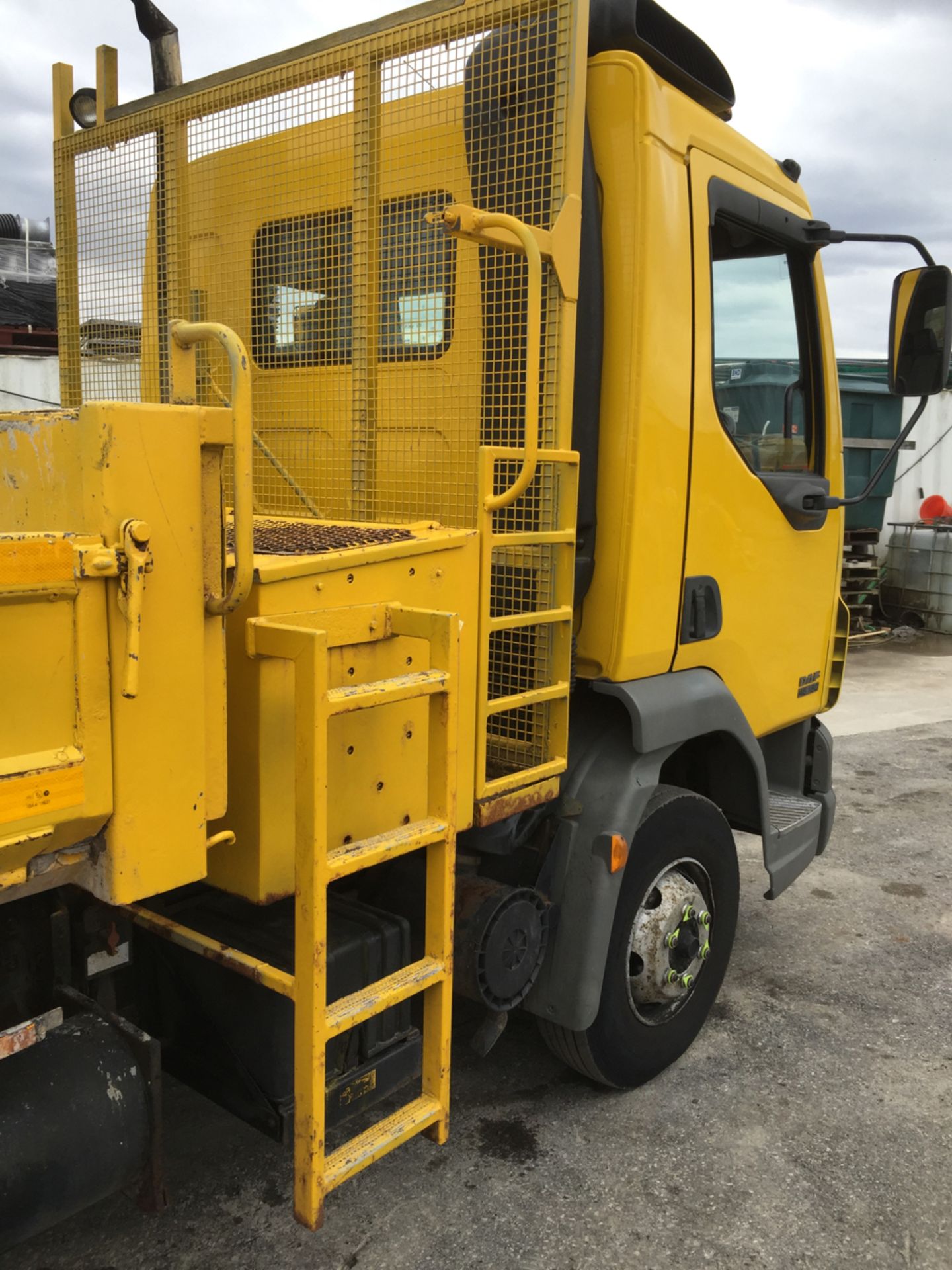 HGV DAF 3 way Tipper Model: FA LF45.150 - Image 7 of 32