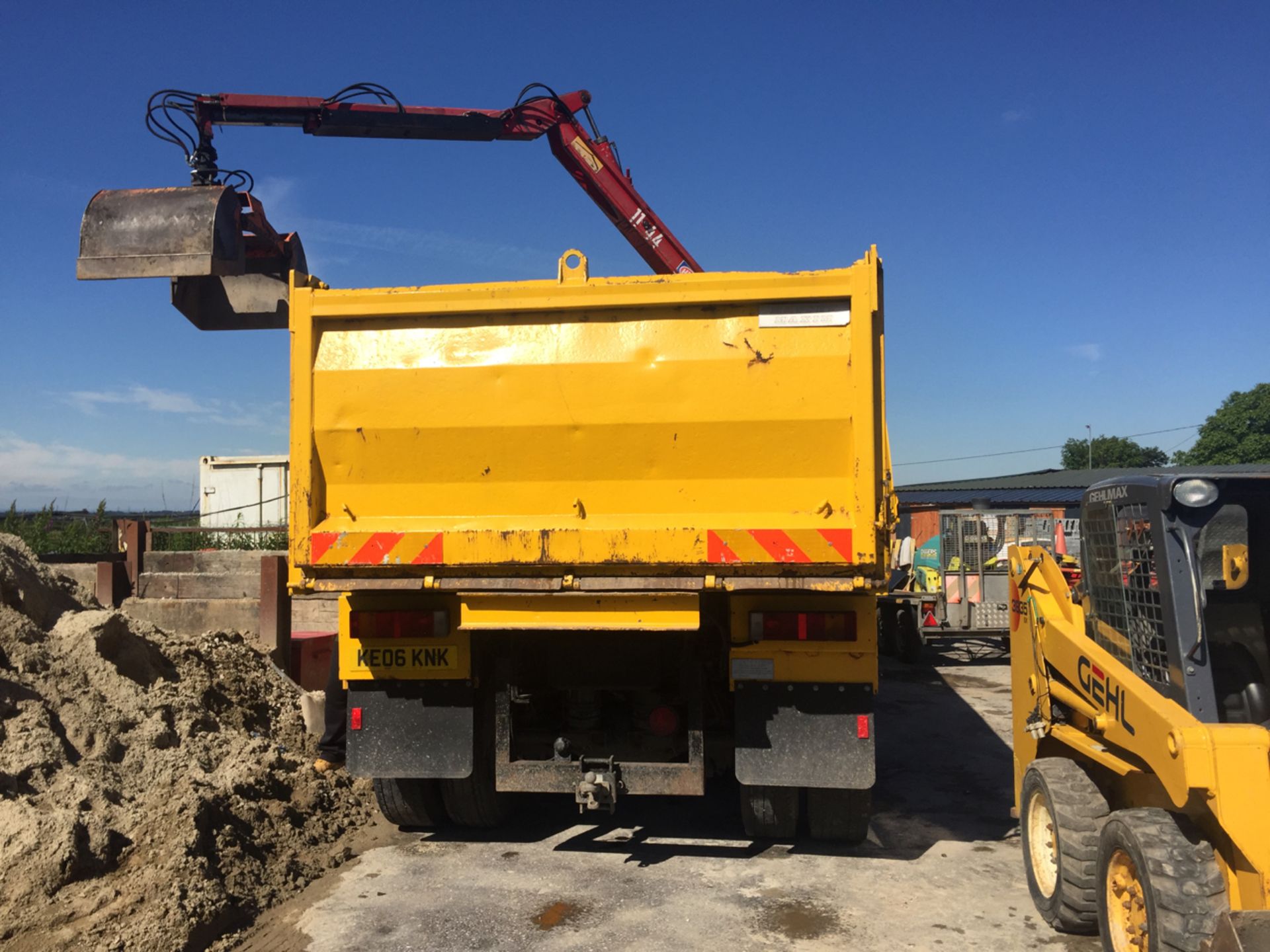 HGV DAF Tipper Grab Wagon Model: FADCF 85.340 - Image 22 of 50