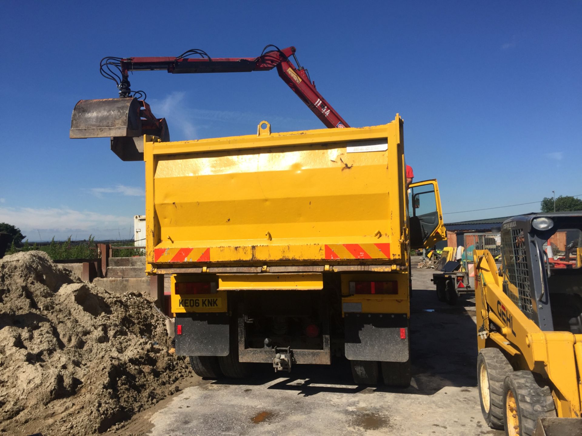 HGV DAF Tipper Grab Wagon Model: FADCF 85.340 - Image 21 of 50