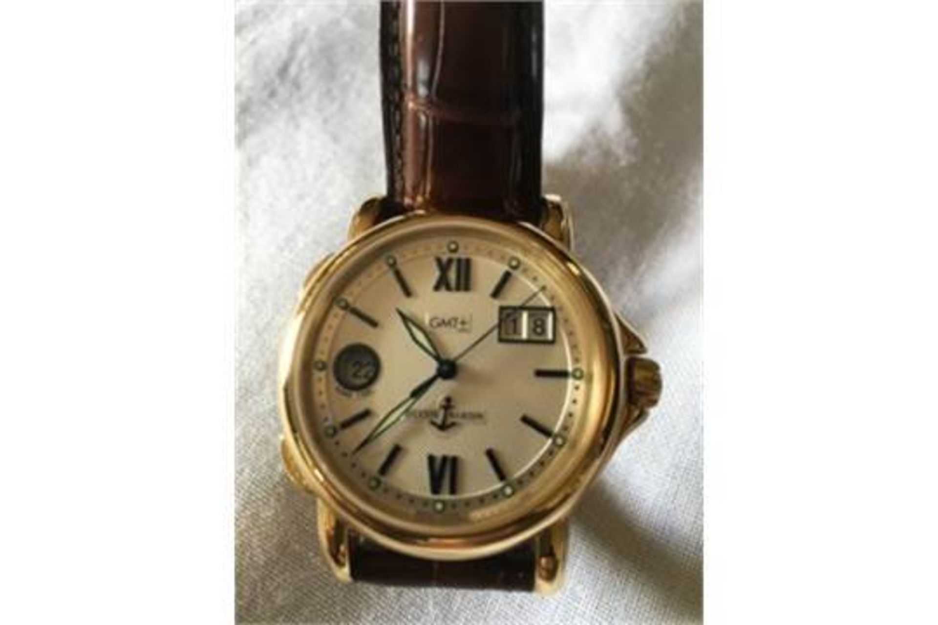 ULYSSE NARDIN GMT +/- IN 18K GOLD CASE WITH 18K DEPLOYANT CLASP - Image 3 of 9