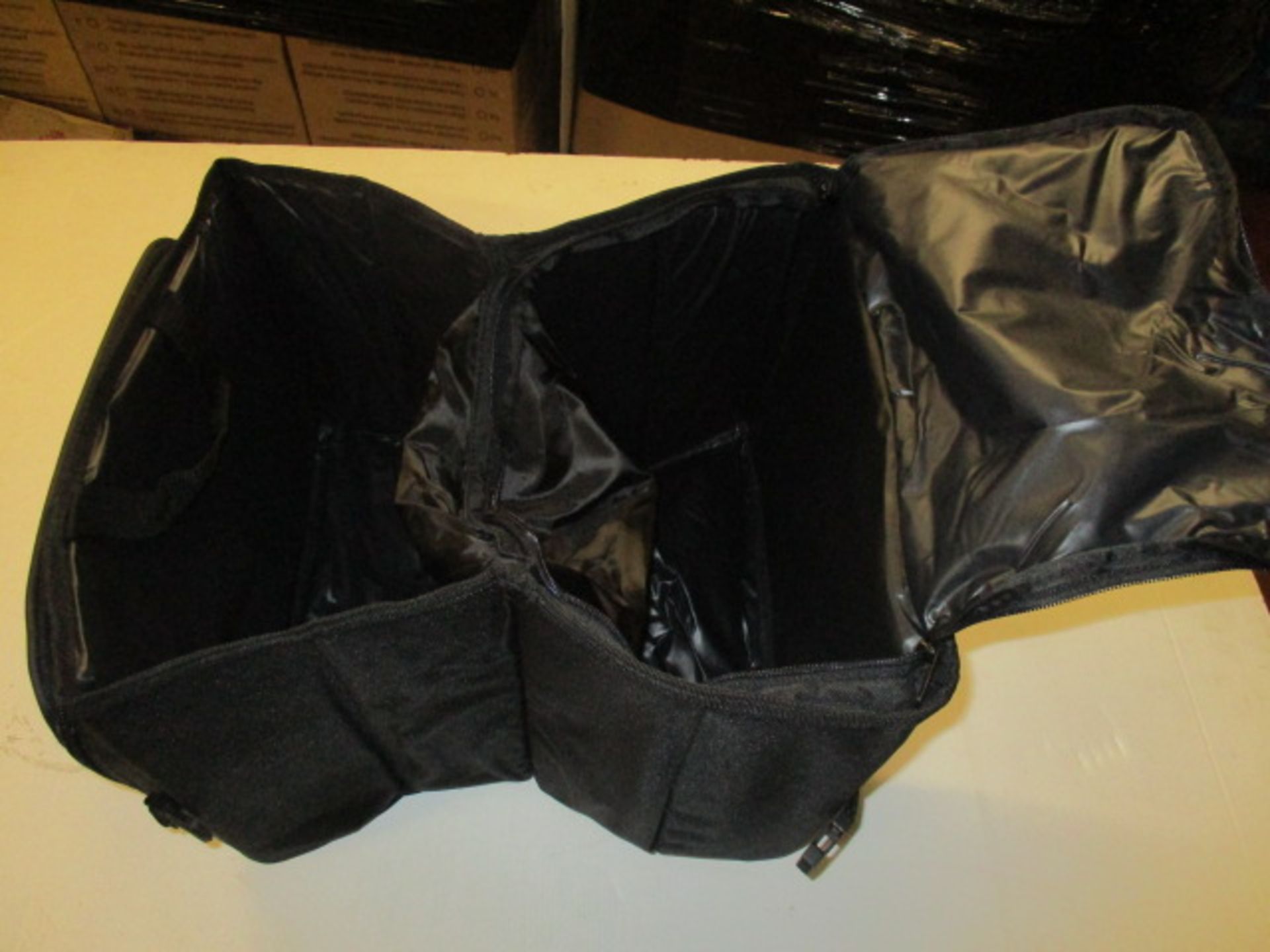 Profile autones fold out carry bag - Image 2 of 2