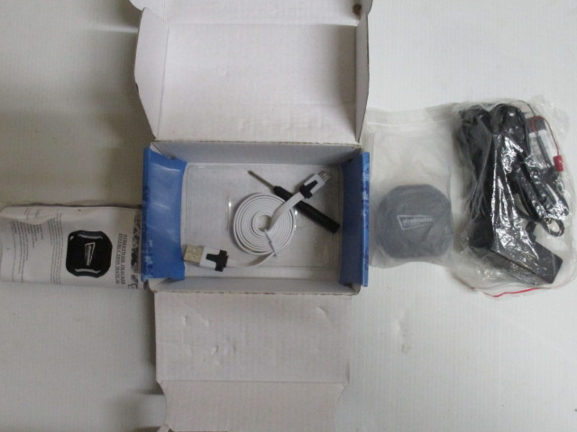 Vehicle and personal GPS tracker unit boxed - Image 2 of 2