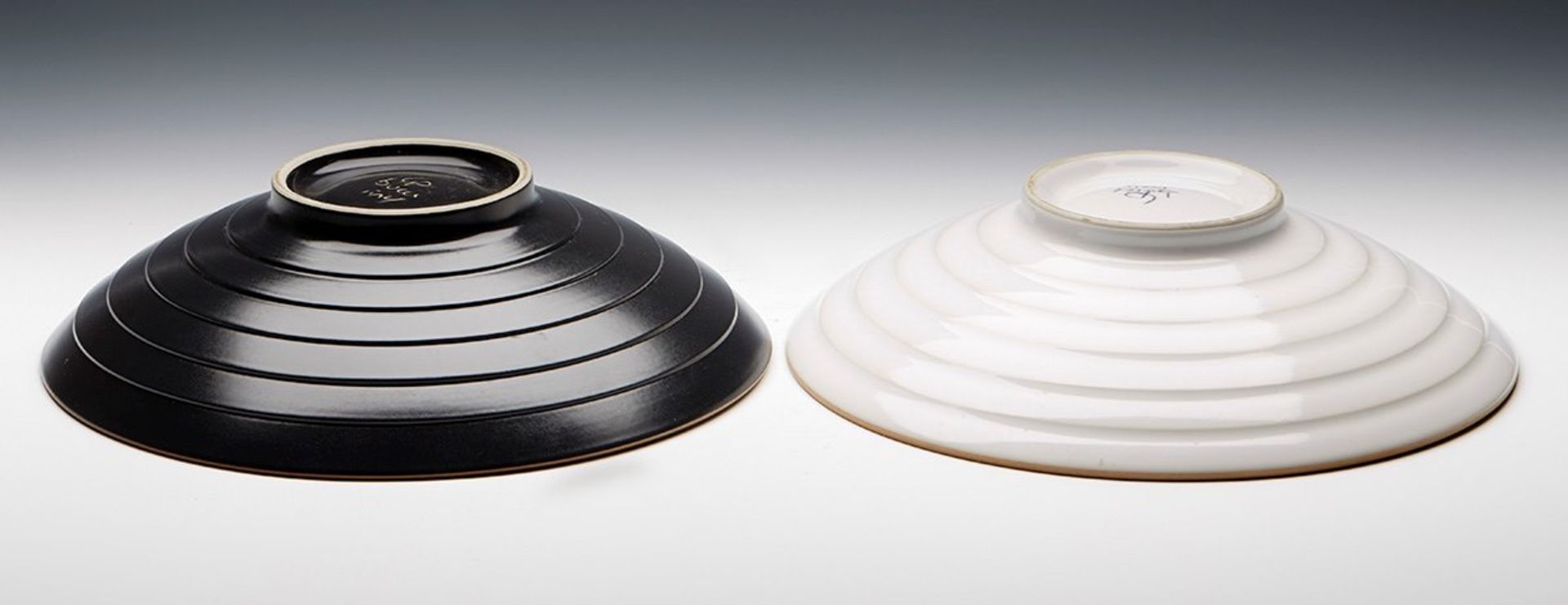 PAIR FRANCO BUCCI CERAMIC PASTA BOWLS 20TH C. - Image 5 of 9