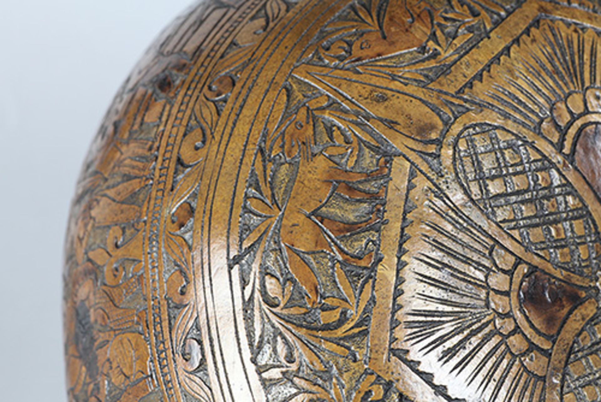 MUSEUM QUALITY HAND CARVED GOURD CONTAINER C.1800 - Image 9 of 11