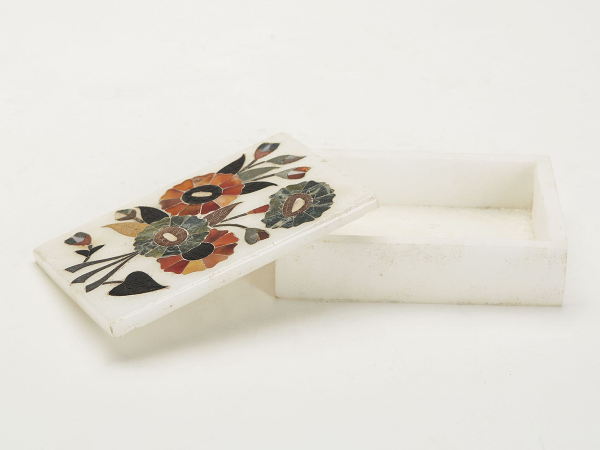 Pair Vintage Indian Pietra Dura Inlaid Alabaster Boxes 20 C - Image 11 of 12