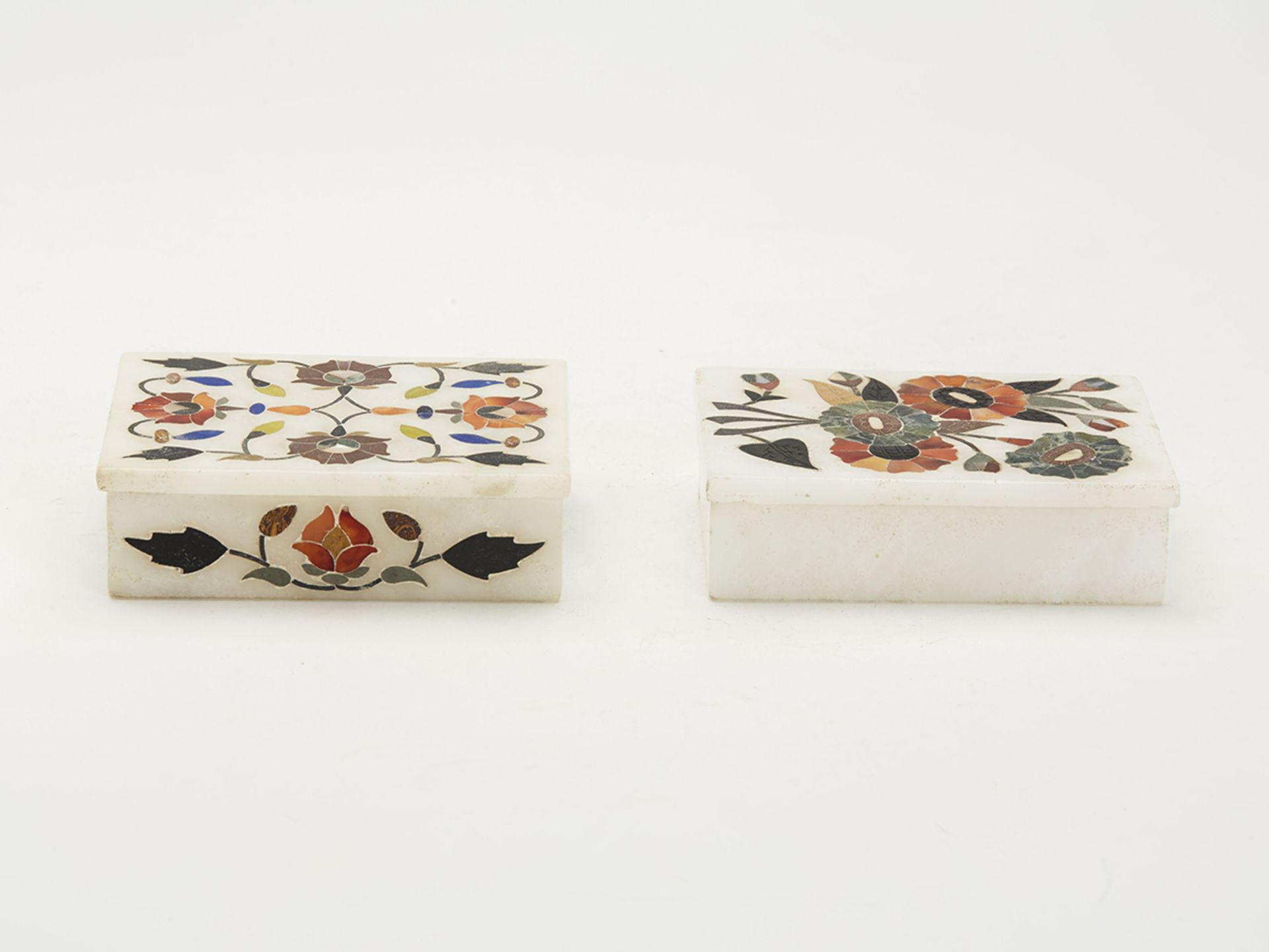 Pair Vintage Indian Pietra Dura Inlaid Alabaster Boxes 20 C - Image 6 of 12