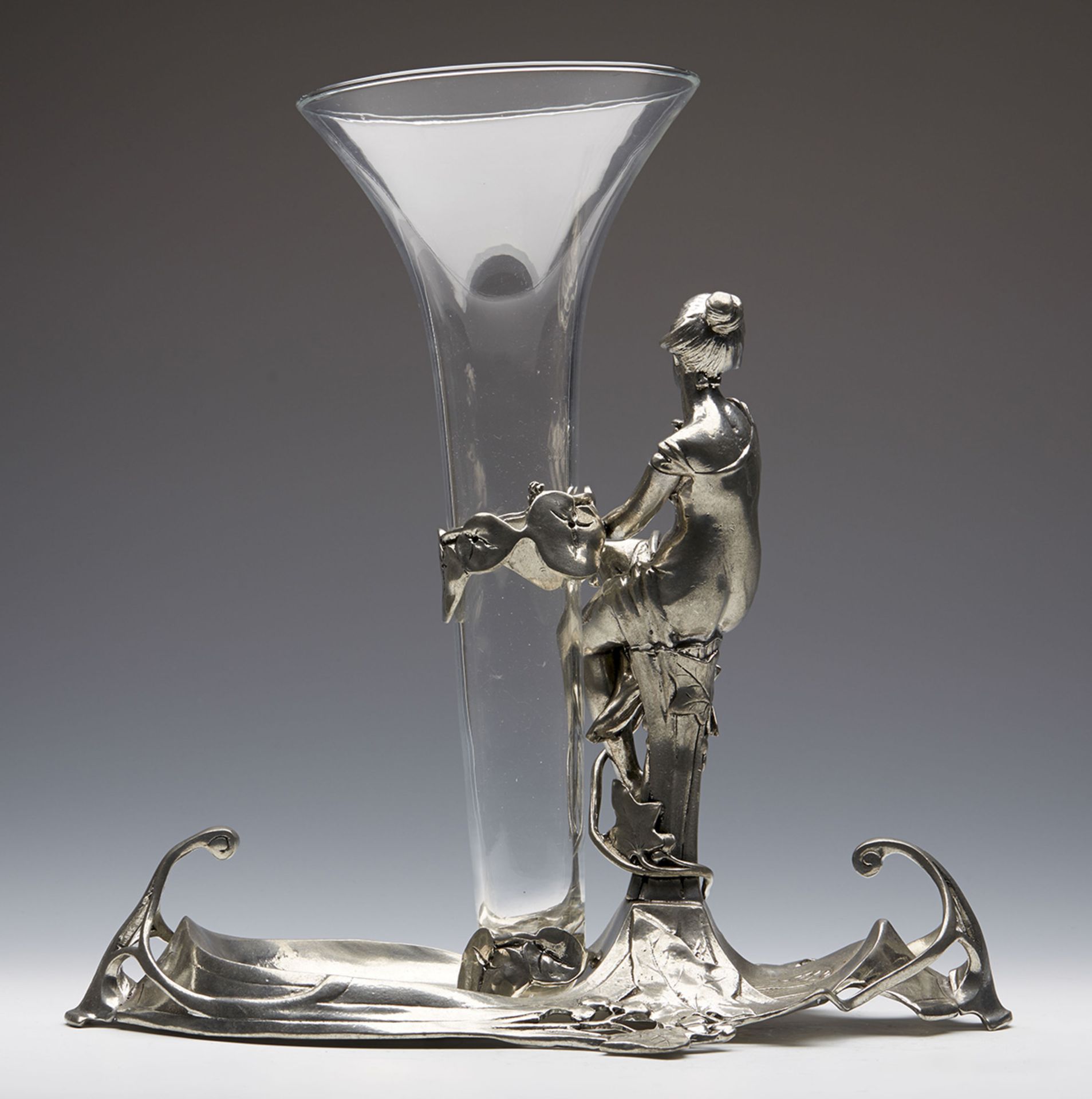 ART NOUVEAU STYLE PEWTER FIGURAL CENTRE PIECE 20TH C. - Image 5 of 9