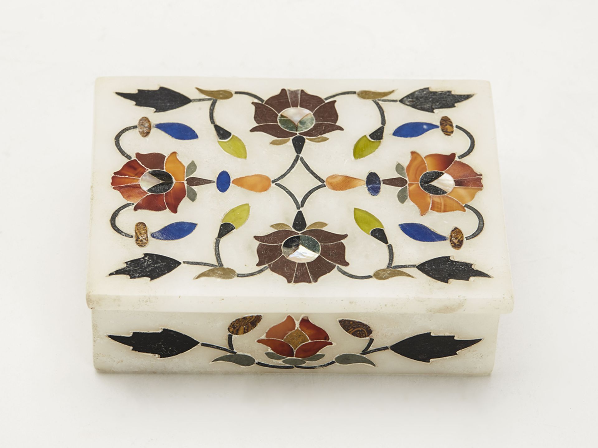 Pair Vintage Indian Pietra Dura Inlaid Alabaster Boxes 20 C - Image 4 of 12