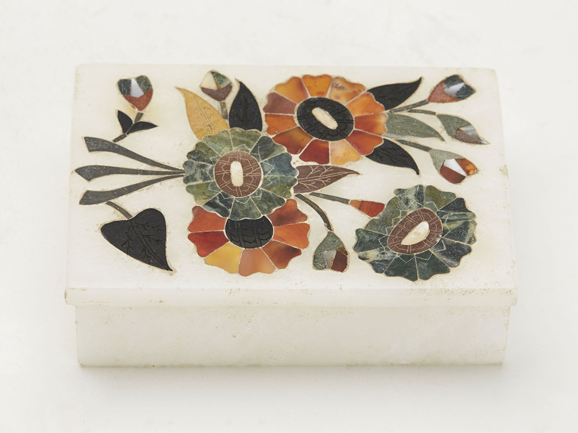 Pair Vintage Indian Pietra Dura Inlaid Alabaster Boxes 20 C - Image 7 of 12