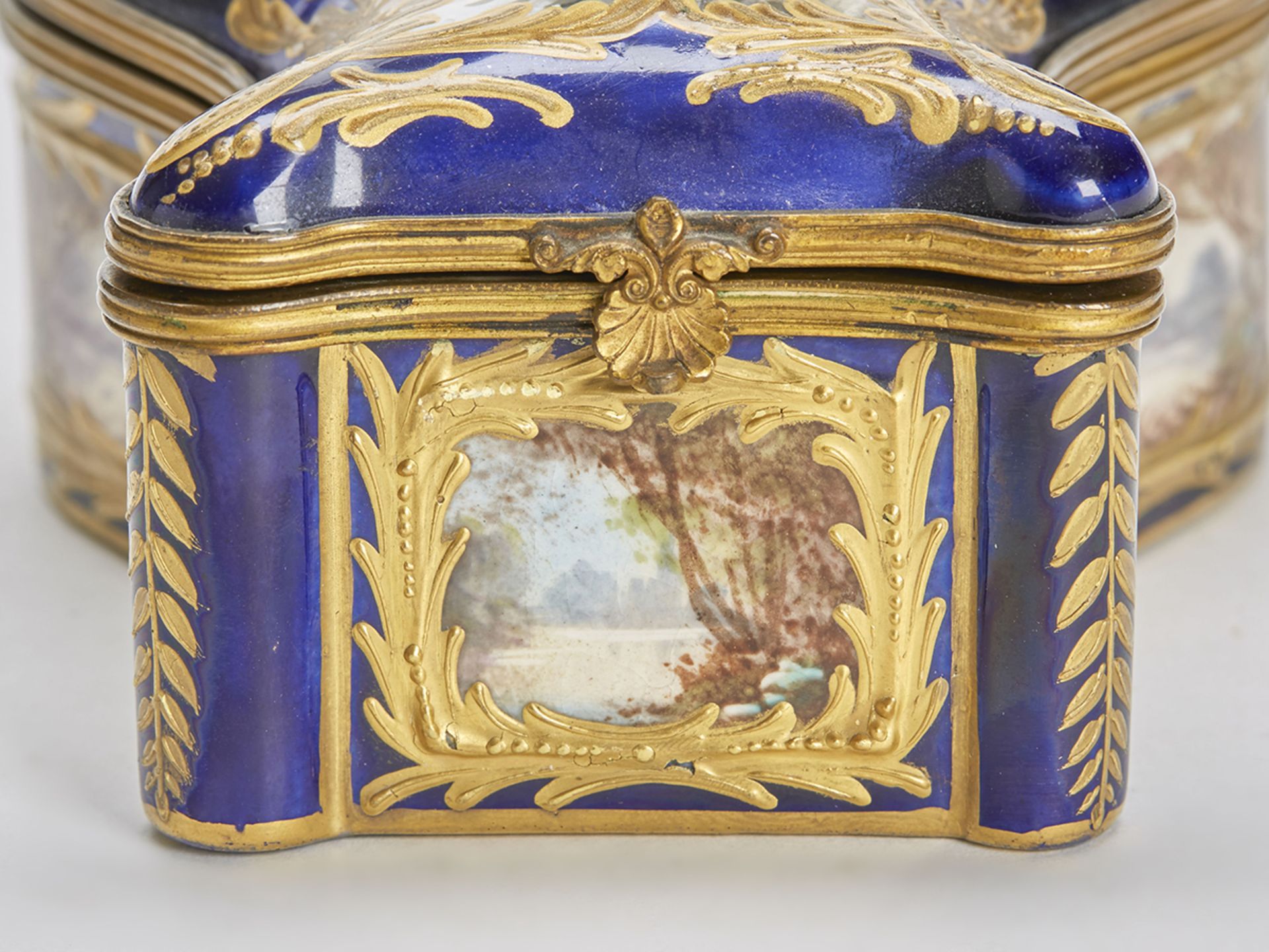 Antique French Sevres Painted Dressing Table Box 18/19Th C. - Image 5 of 9