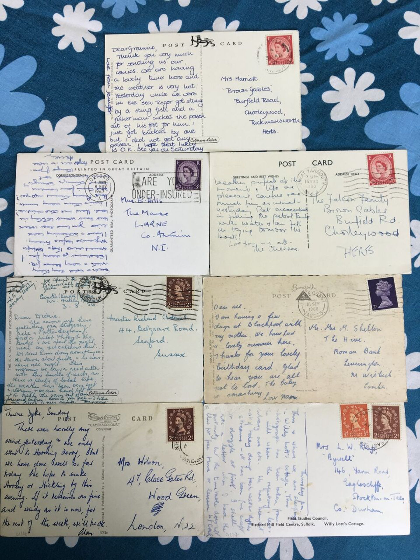 GROUP OF SEVEN HANDWRITTEN AND POSTAGE STAMPED POSTCARDS, 1950s & 1960s. FREE UK DELIVERY. NO VAT.