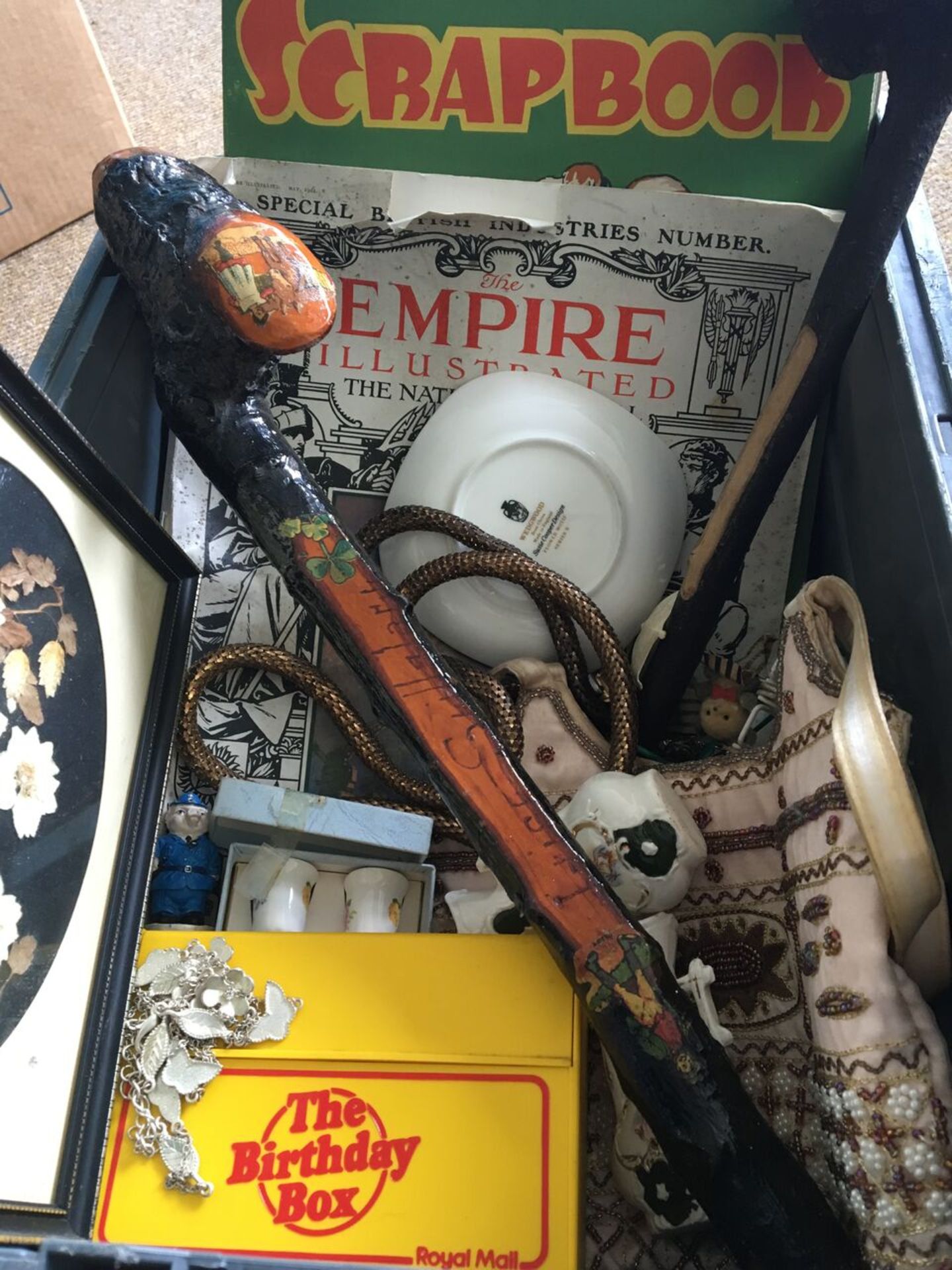 BOX OF MISCELLANEOUS VINTAGE ITEMS TO INCLUDE ROYAL MAIL BIRTHDAY BOX, EPHEMERA, SIGNED PICTURE ETC.