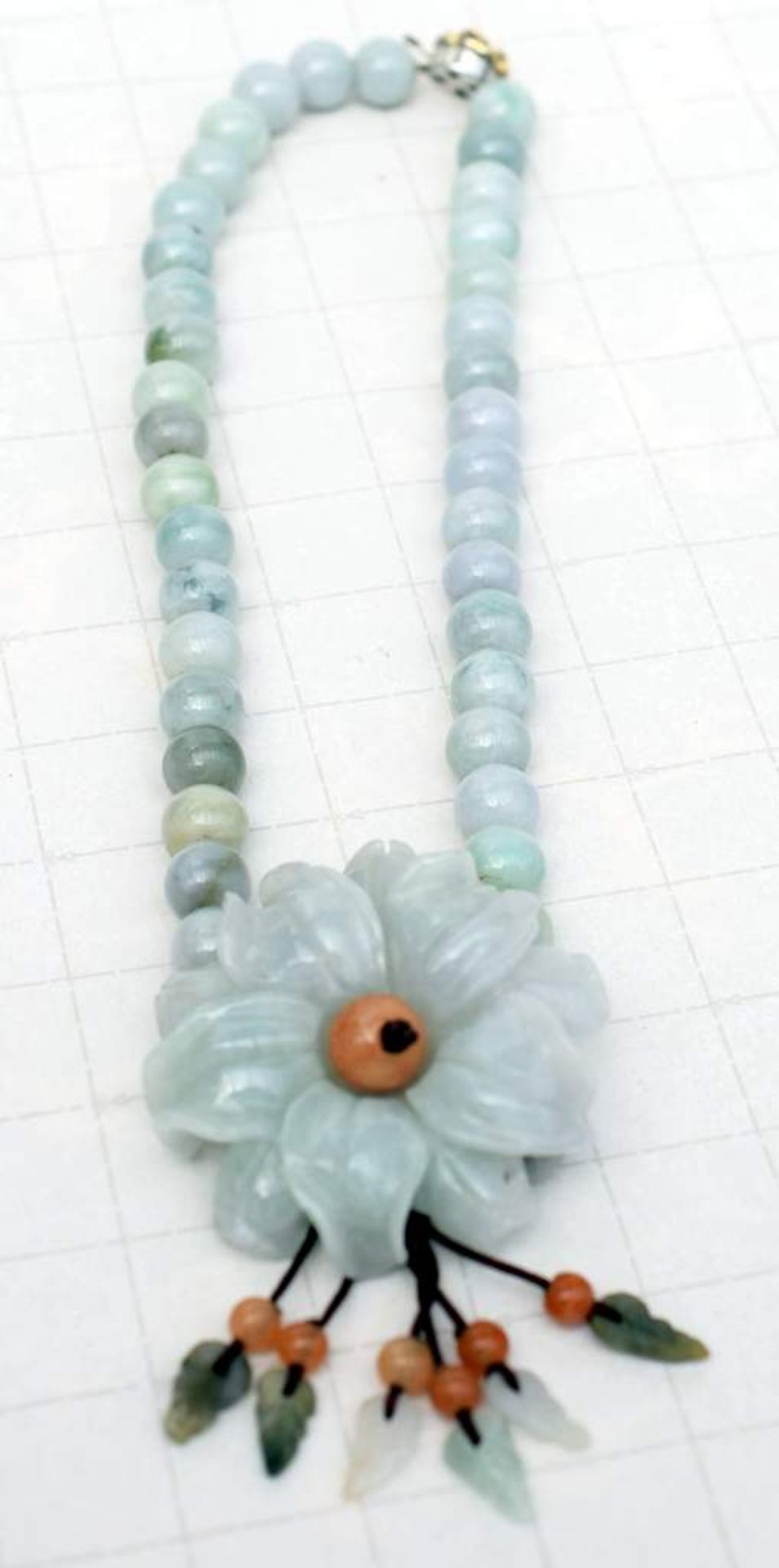 Beautiful Jade Necklace In Crouch The Goldsmith's Box - Image 2 of 4