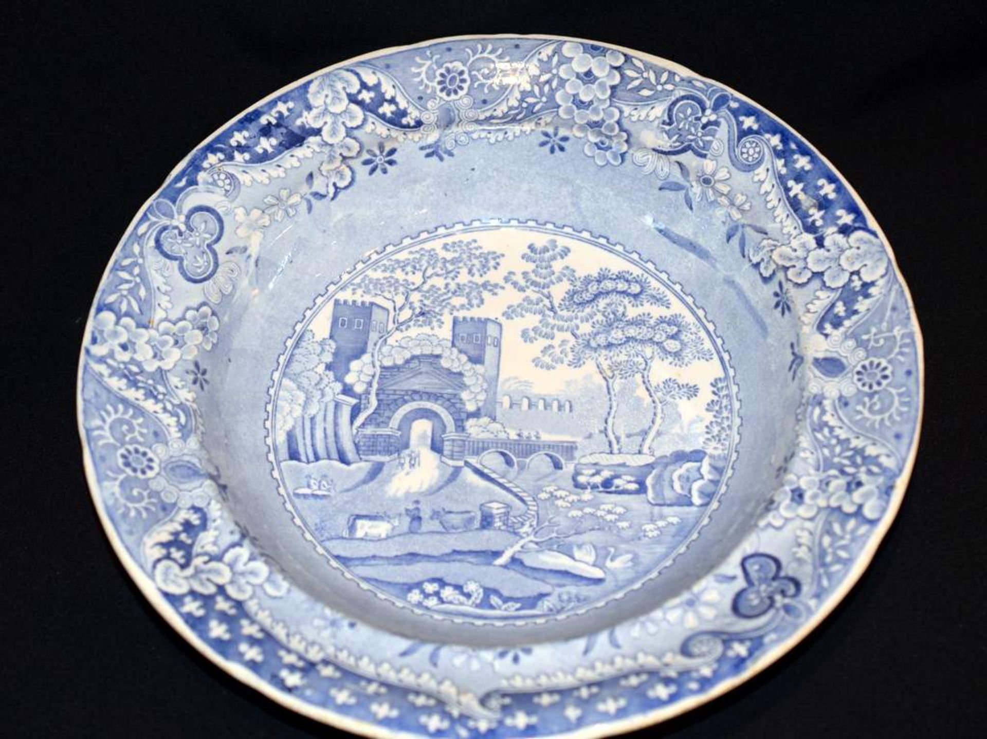 Lovely Evans and Glasson of Swansea Blue and White Dish