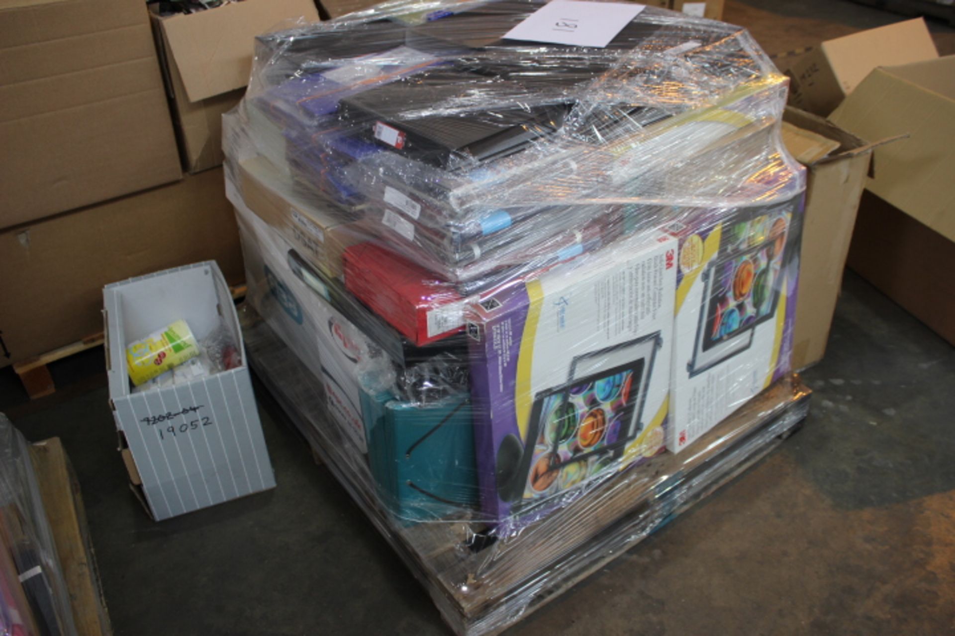 1 x Mix Pallet of Office Stationary Including Rexel Folders, Photo Albums