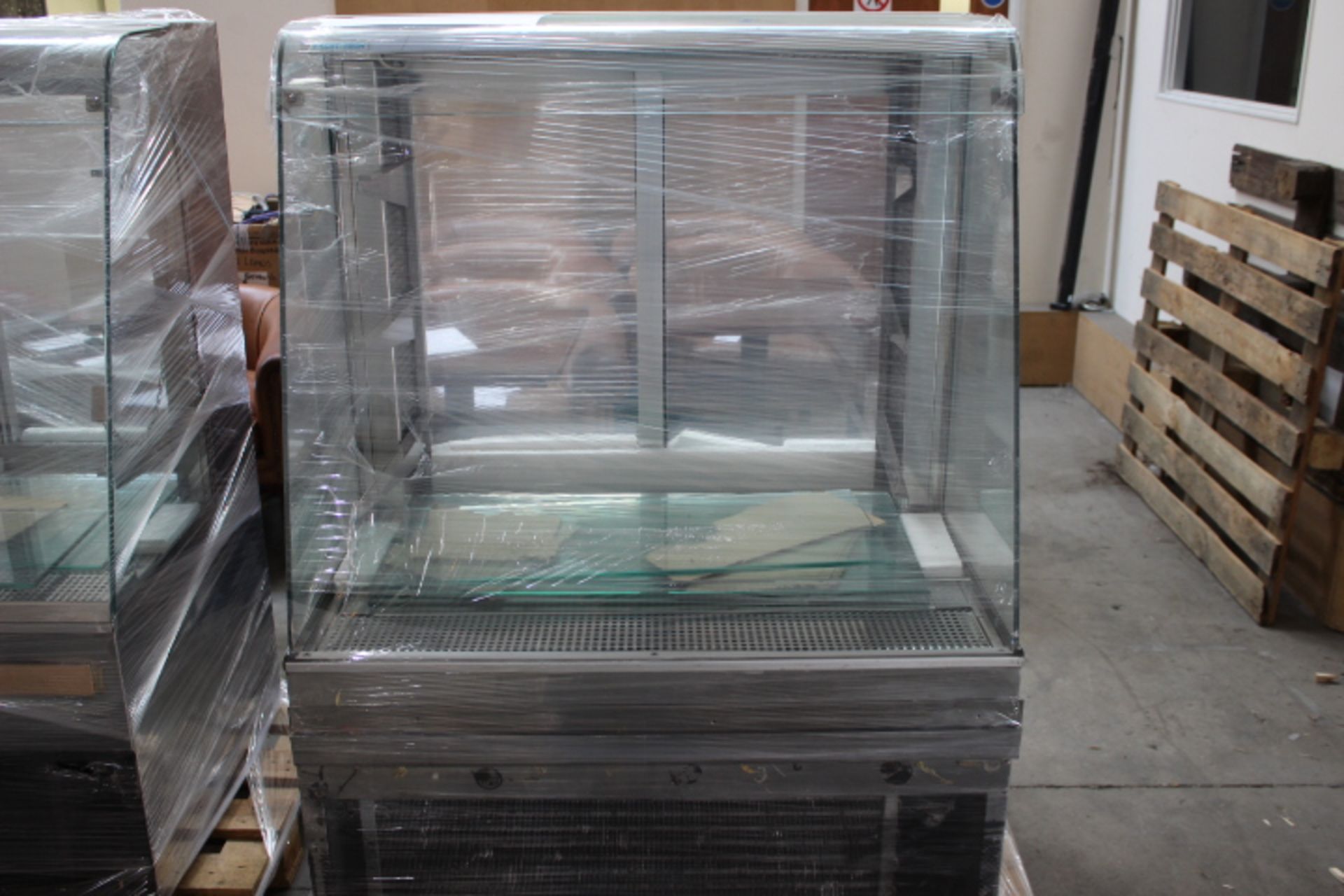 Frost Tech SP75/100 Display Chiller Never Used