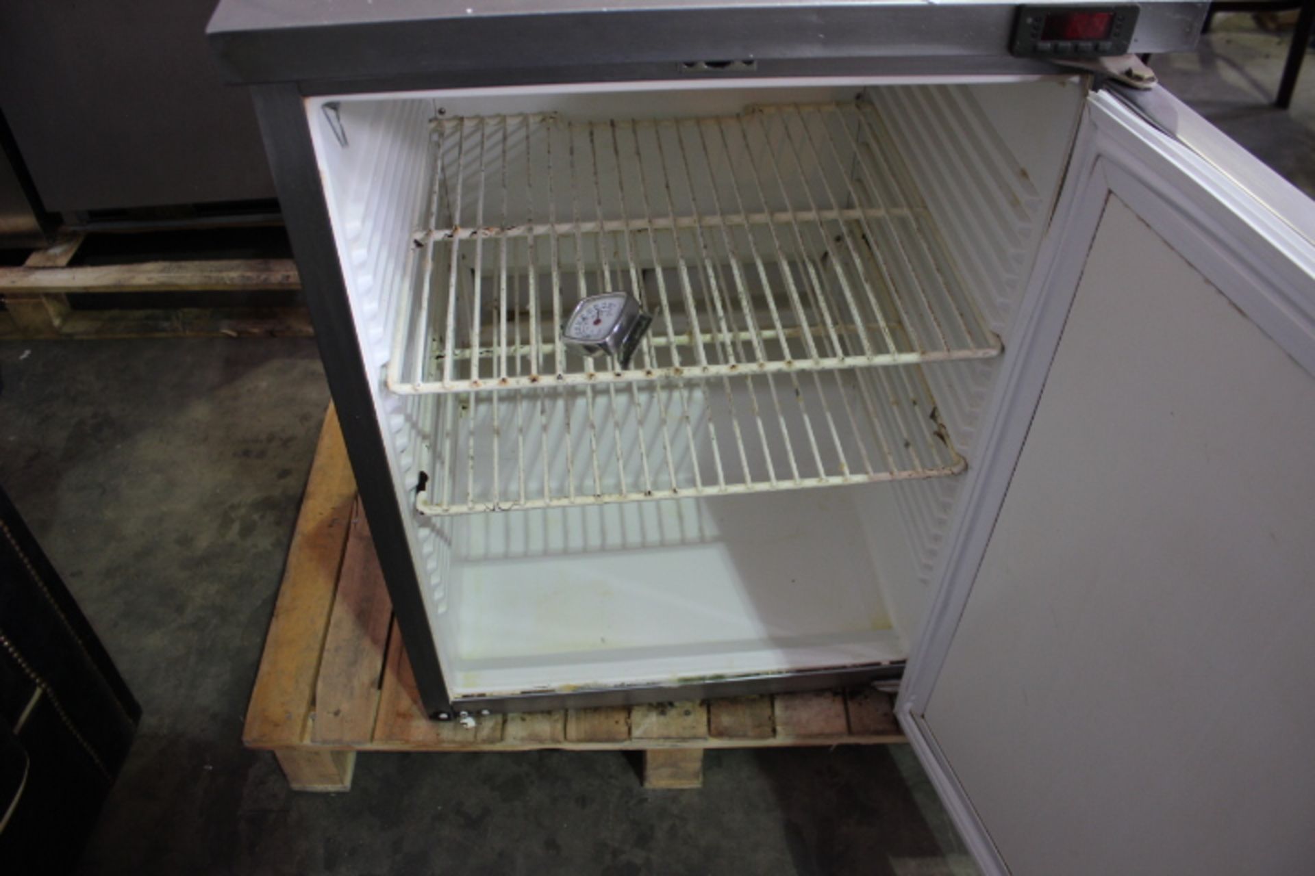 Unbranded Under Counter Fridge - Image 2 of 2