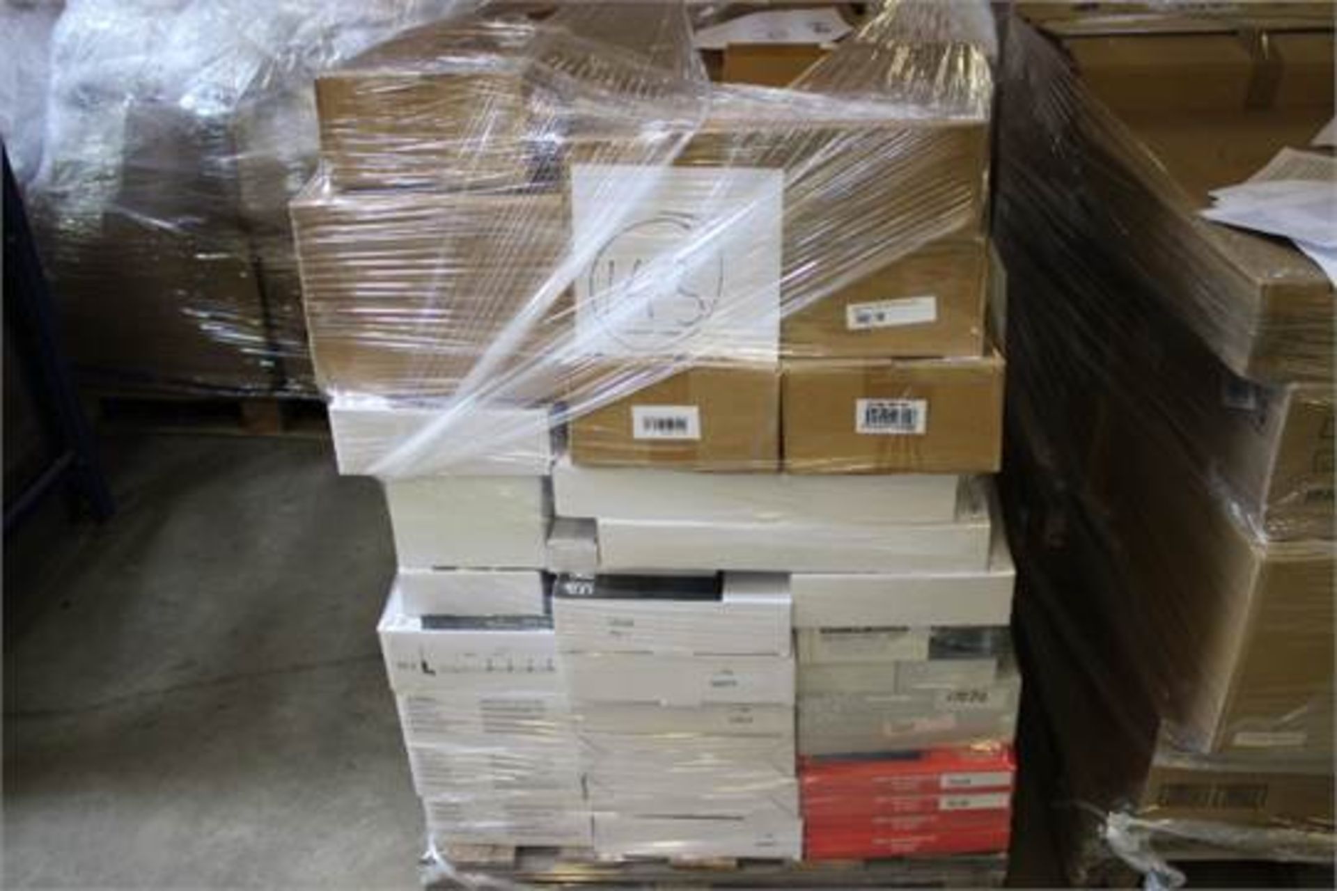 1 x Pallet of Various Christmas Lights Sets 143 Items