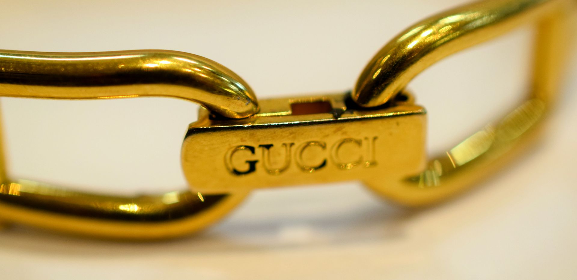 Ladies Gold-Plated Gucci Quartz Watch On Bracelet - Image 5 of 6