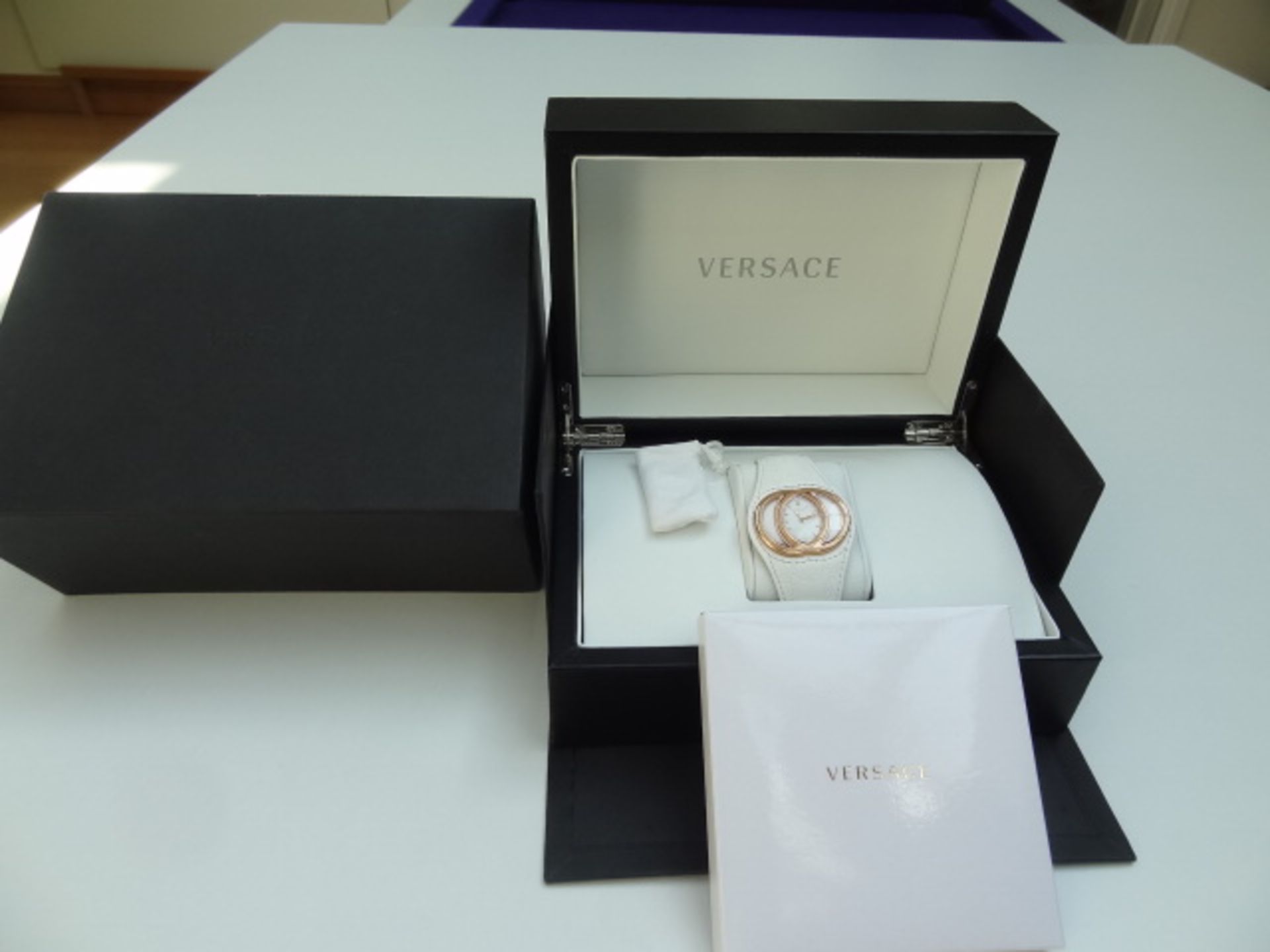 Gianni Versace Eclissi 84Q White Dial Rose Gold Ladies Watch