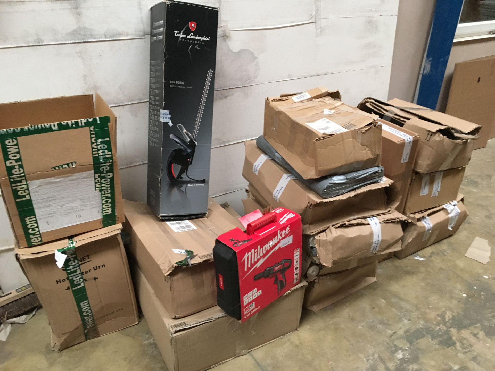 Pallet of Tools, Hardware and Household Goods - Approx 19 Items - Image 24 of 26