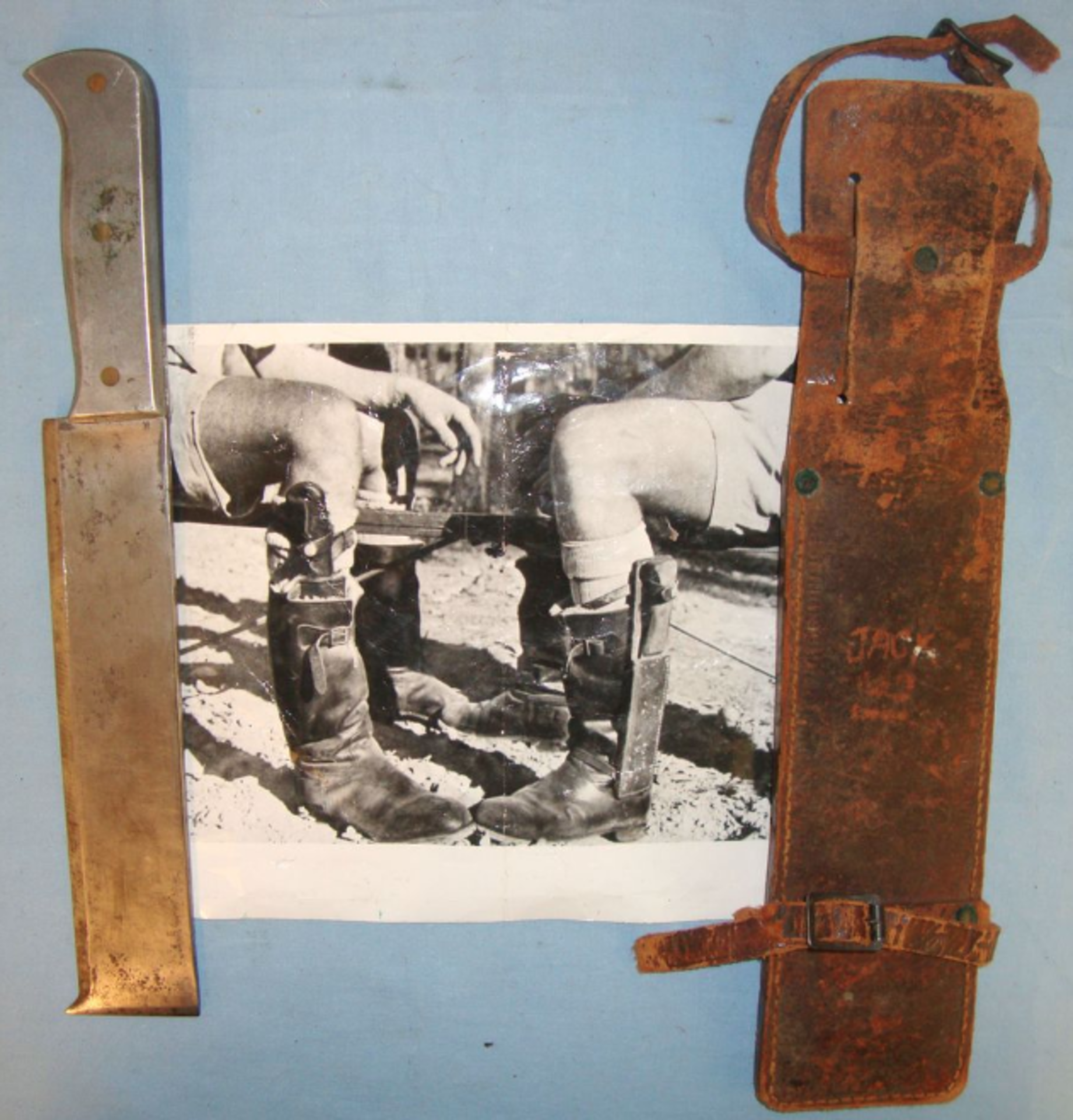 RARE, WW2 Australian & USAF Air Crew Jungle Survival Machete/ Fighting Knife - Image 3 of 3