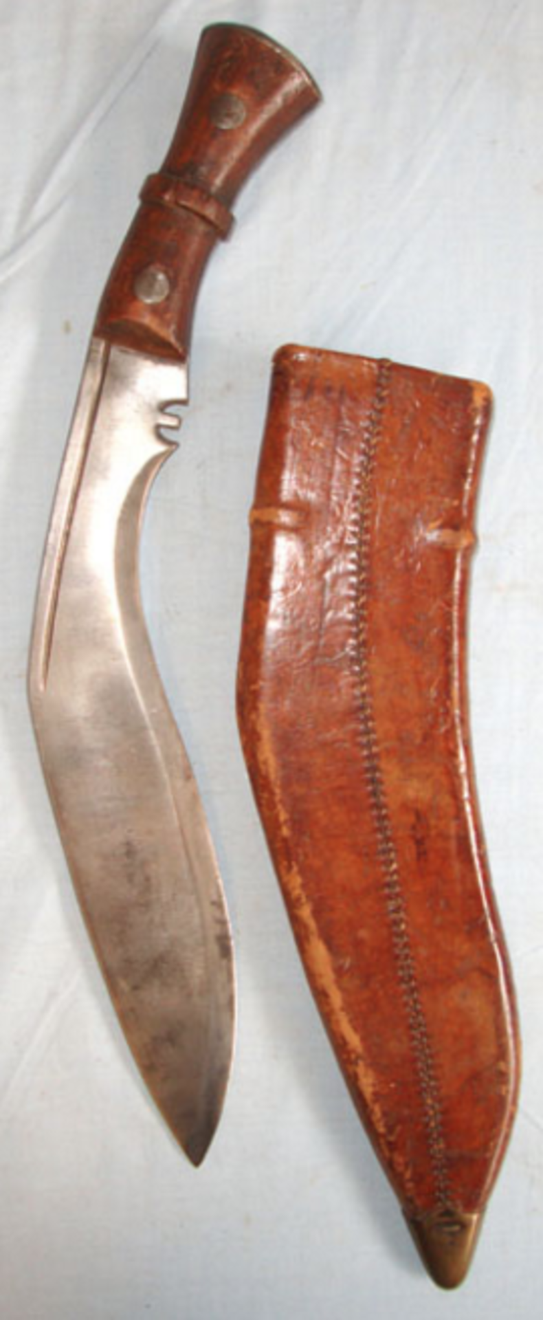 WW2 Matching 1945 Dated British Military Ghurkha Kukri By ‘HW’ & Scabbard - Image 3 of 3