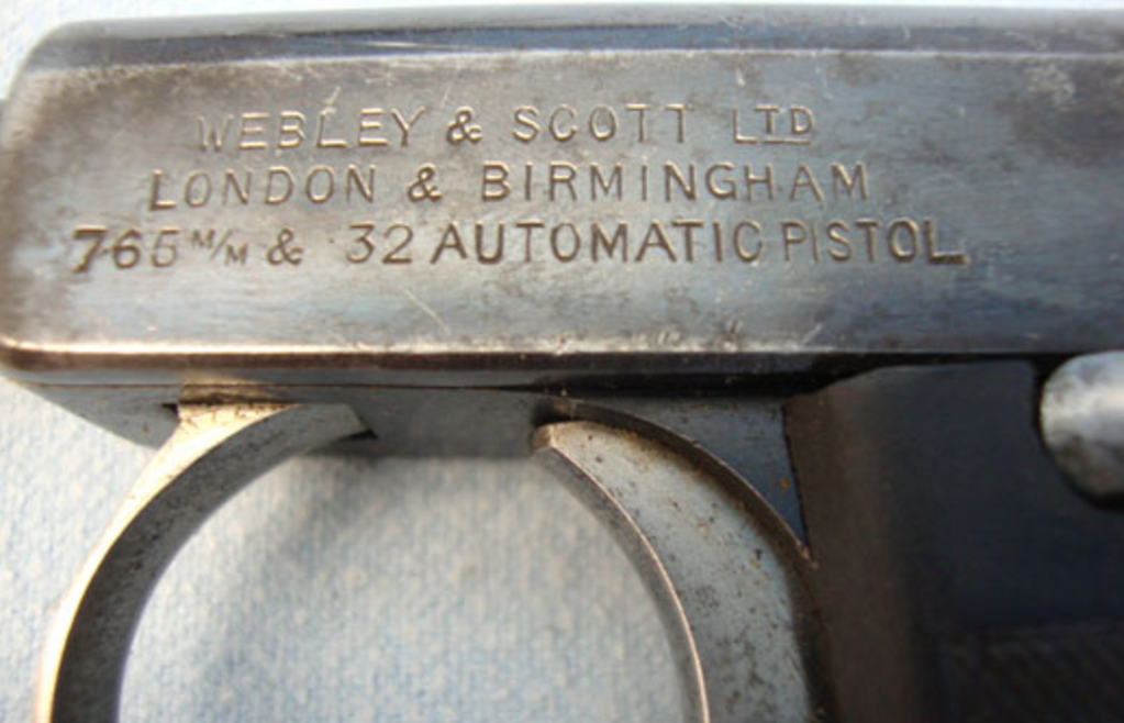 Webley & Scott Model 1908 .32 Calibre Semi Automatic Pistol & Magazine. - Image 2 of 3