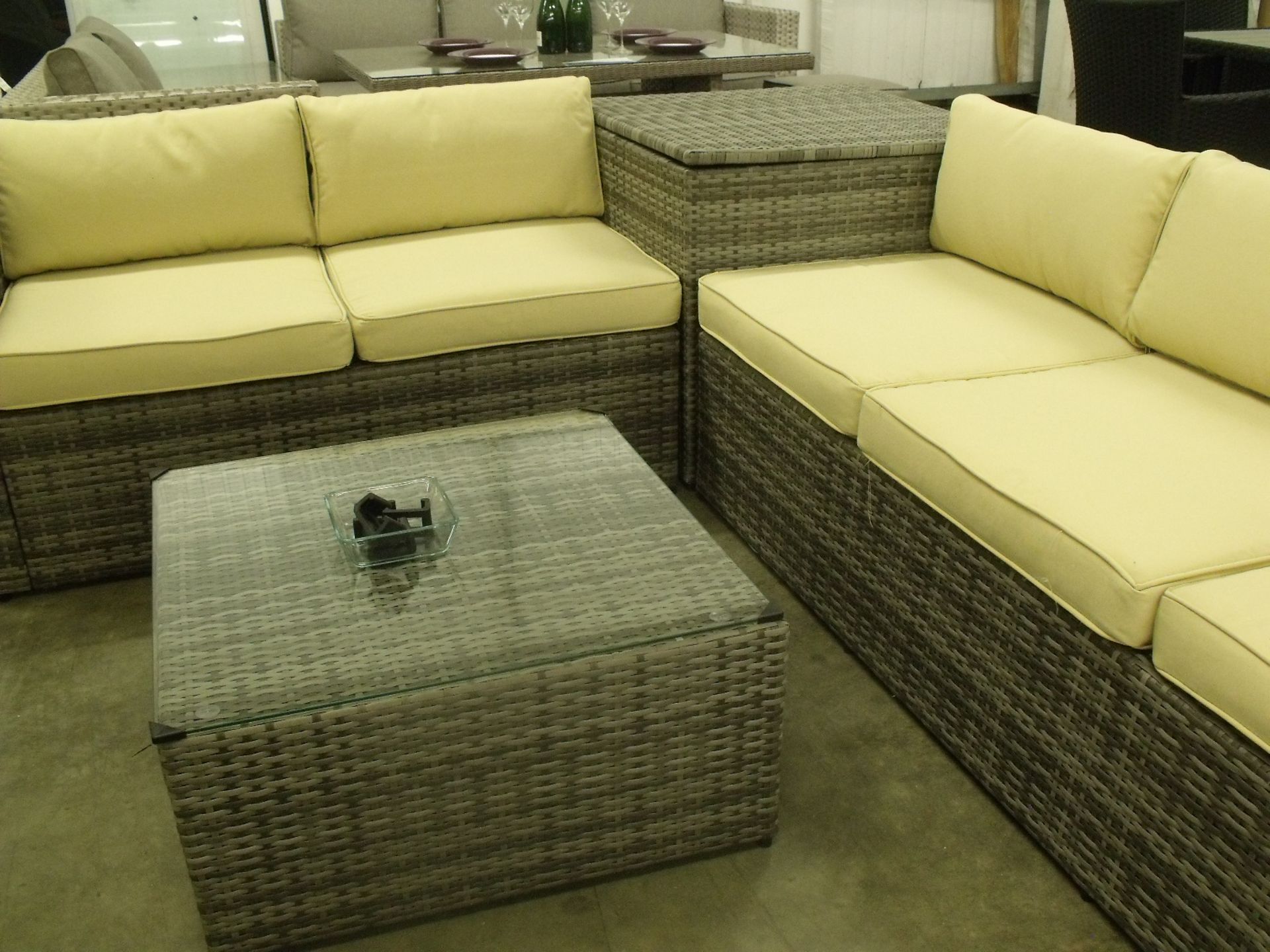 Zante Lounge set 4 piece KD style comes grey in colour and can be left out in all weather - Image 3 of 3