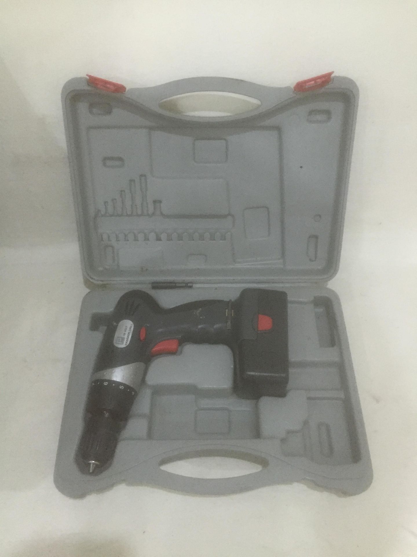 PERFORMANCE 18V CORDLESS DRILL - USED