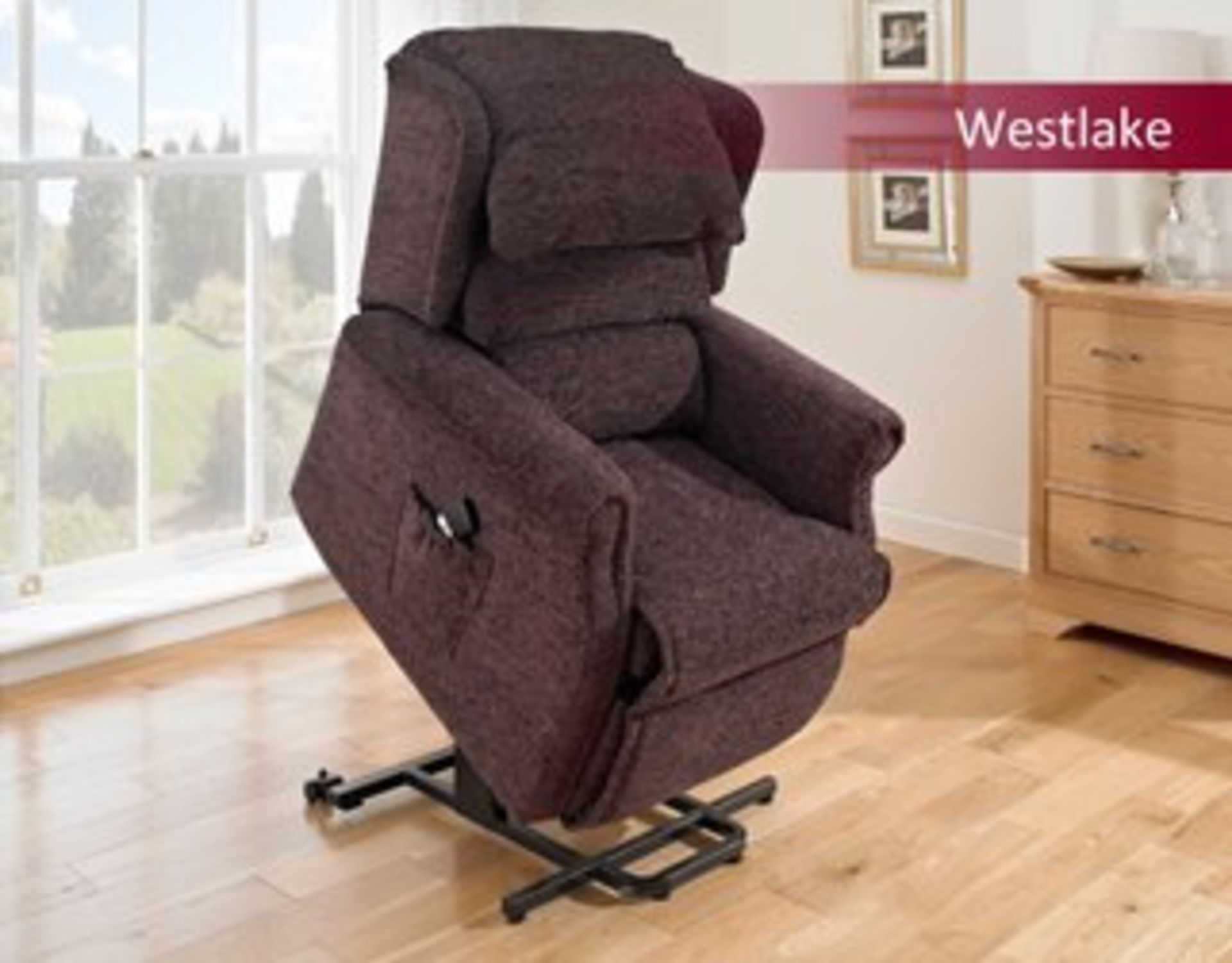 Brand new boxed direct from the manufacturers Westlake rise and recline electric chair