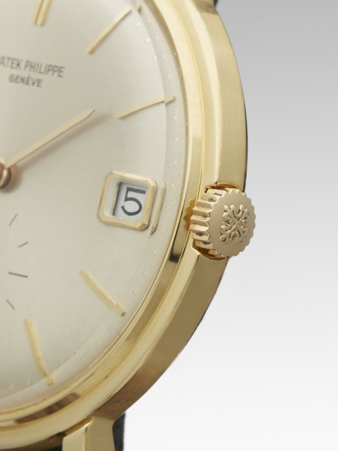 Patek Philippe, Calatrava - Image 4 of 9