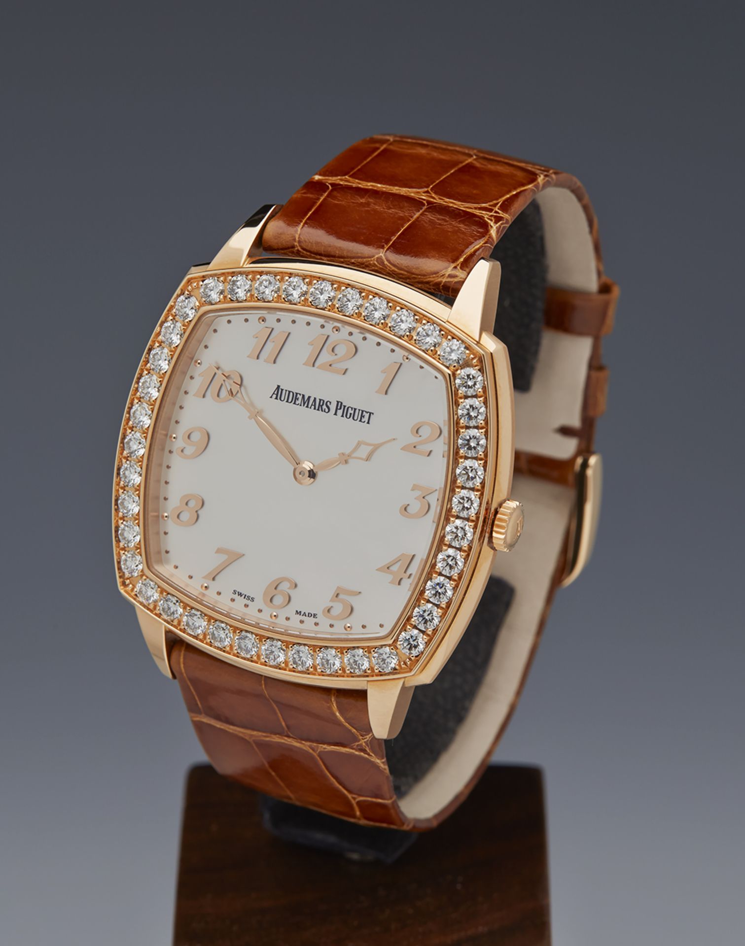 Audemars Piguet, Tradition Extra Thin 18k Rose Gold Diamonds MOP 15337OR.ZZ.A810CR.01