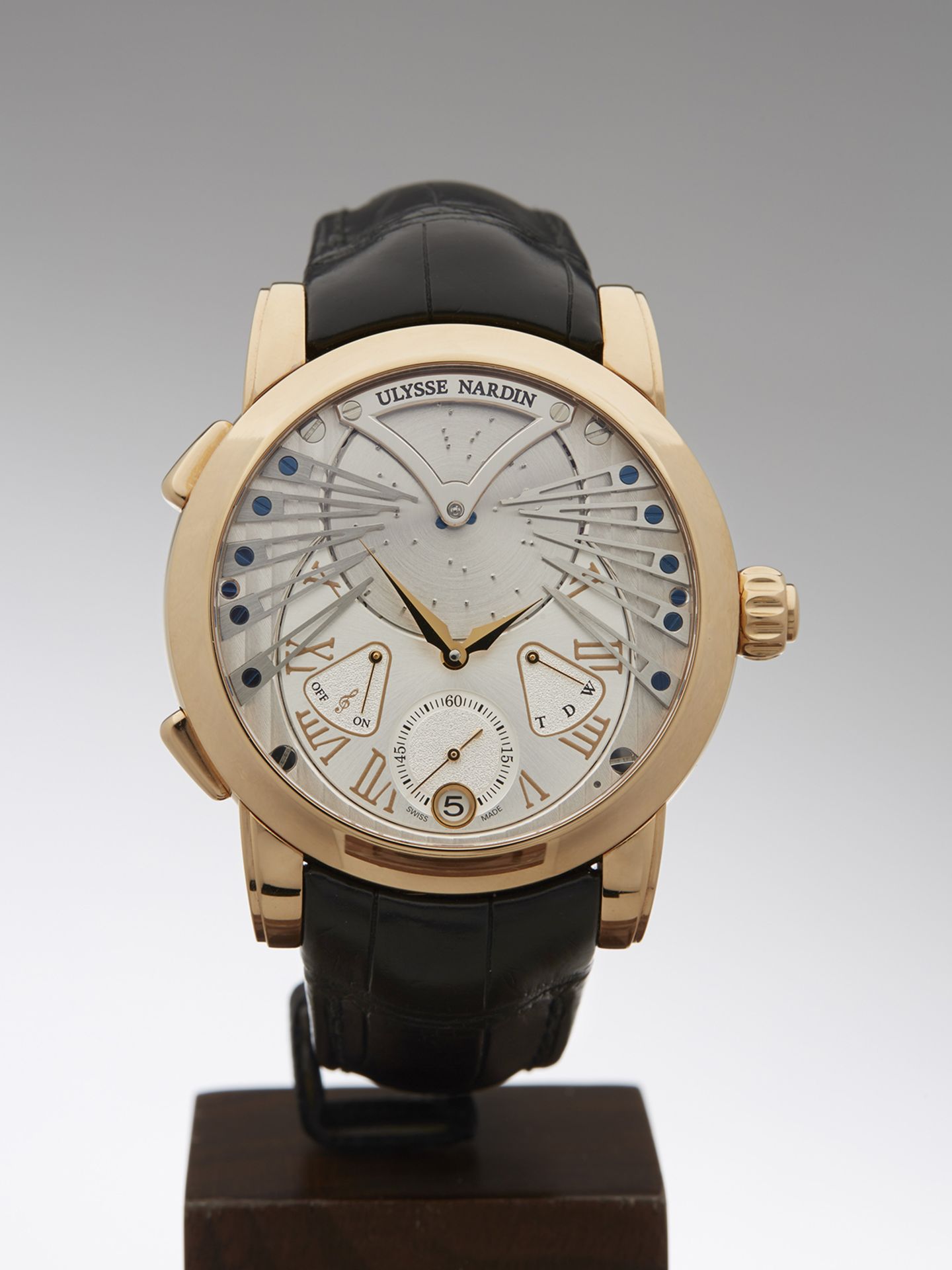 Ulysse Nardin, Stranger 45mm 18k Rose Gold - Image 4 of 12