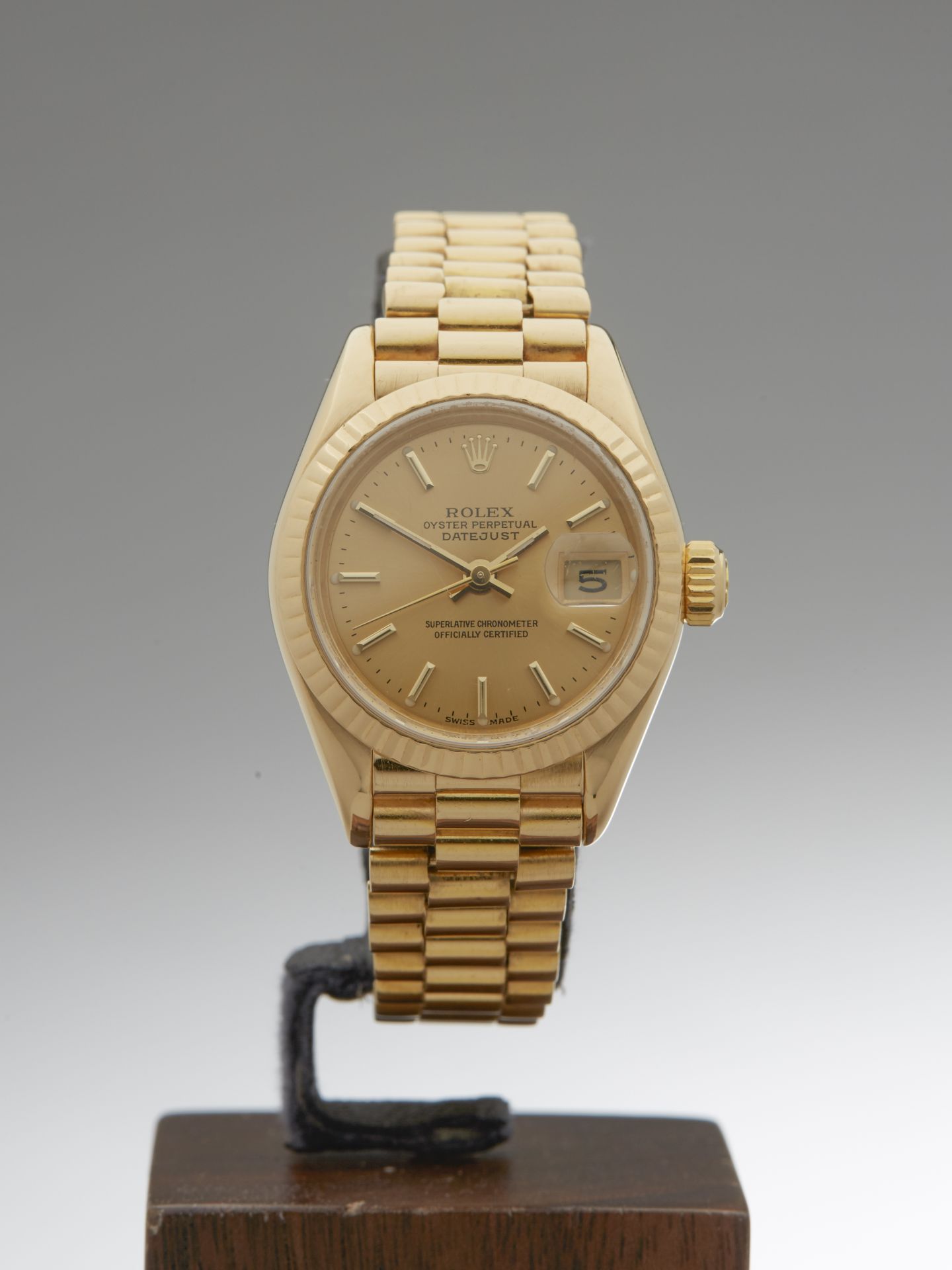 1989 Rolex, Datejust Lady DateJust 26mm 18k Yellow Gold 69178 - Image 3 of 8