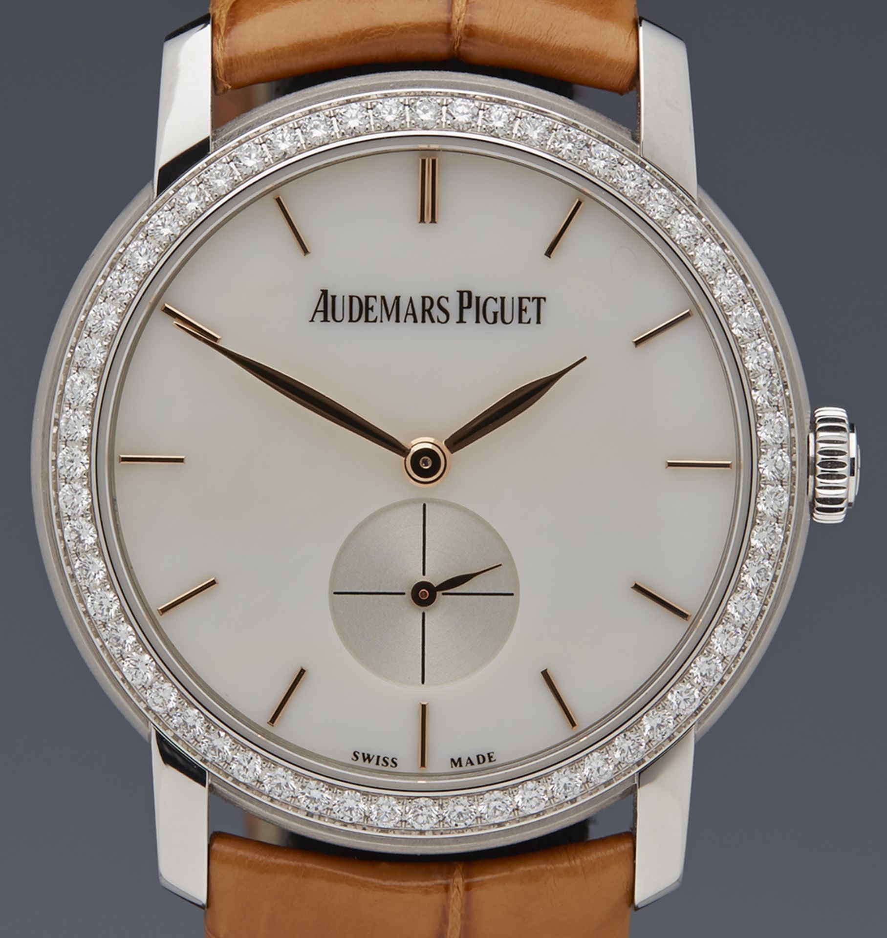 Audemars Piguet, Jules Audemars Ladies 18k White Gold MOP Diamonds 77240BC.ZZ.A808CR.01 - Image 4 of 11