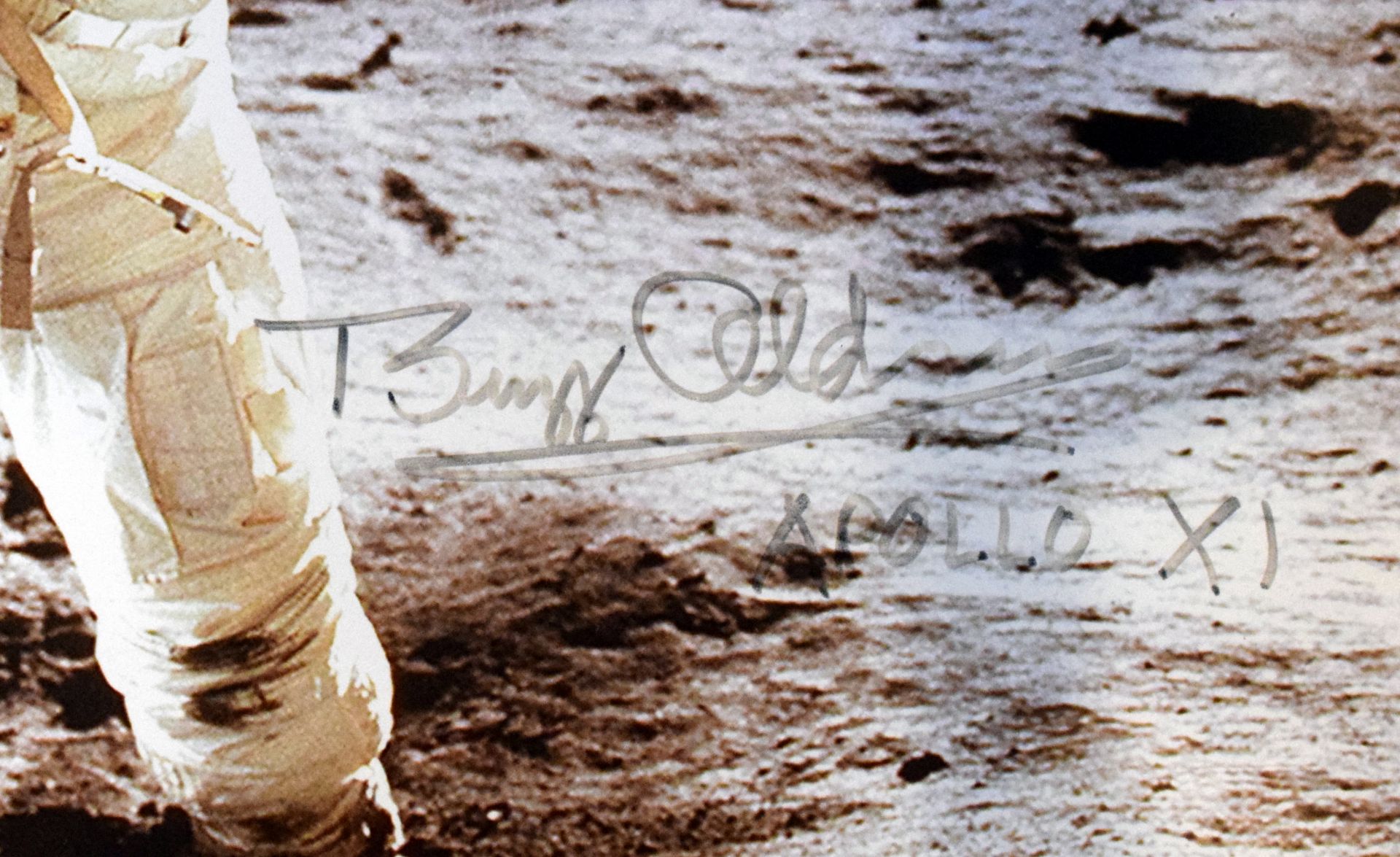 Buzz Aldrin signed colour photograph 19x15 inches of the iconic 'Visor Image' - Image 2 of 5