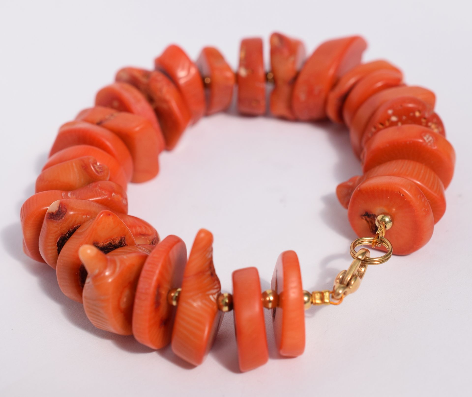 Set Of Three Oriental Necklaces In Amber, Coral and Cinnabar - Image 4 of 7