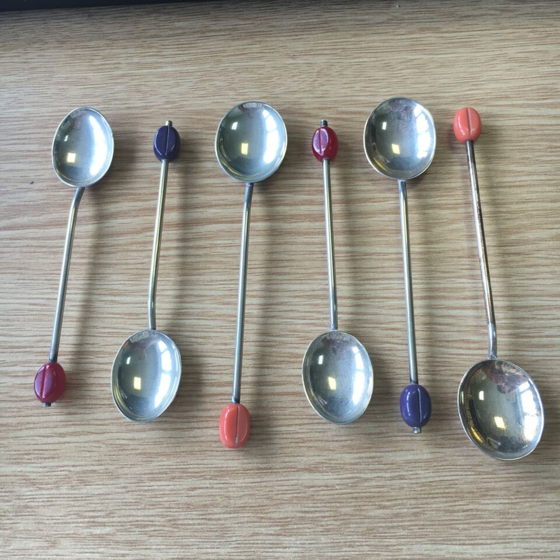GROUP OF 6 VINTAGE SILVER PLATED COFFEE BEAN SPOONS. FREE UK DELIVERY. NO VAT.