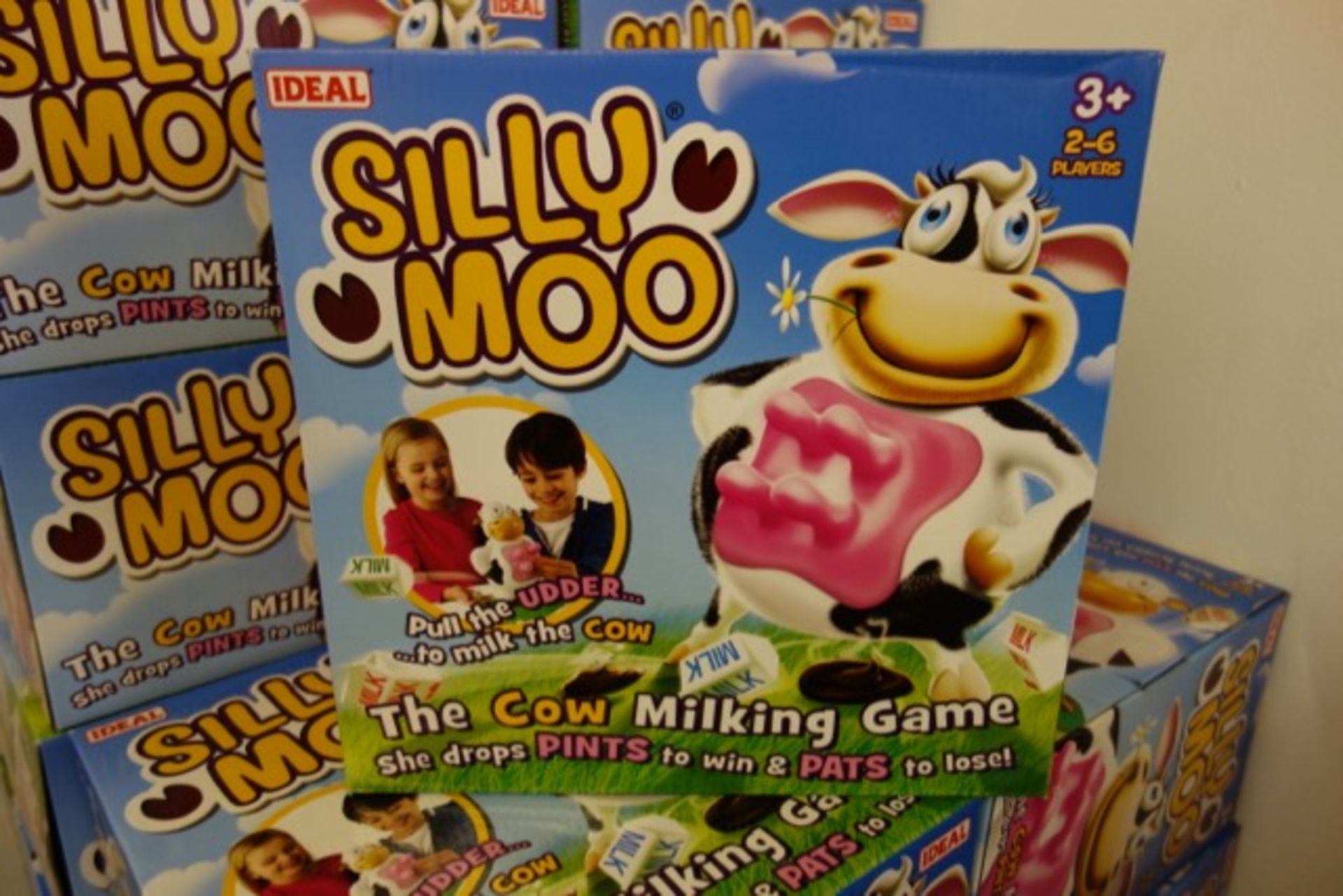 8 x Brand New - Silly Moo - The Cow Milking Game Playset