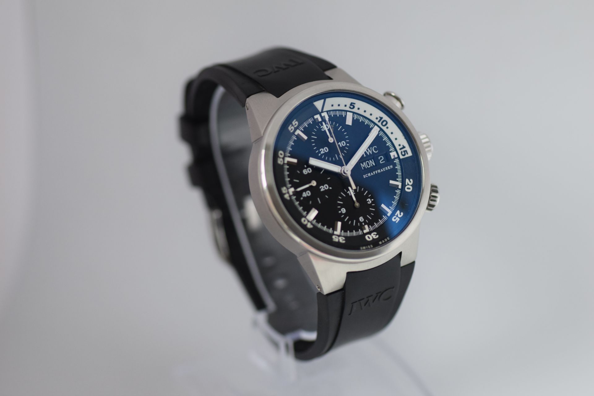 IWC AQUATIMER CHRONOGRAPH WATCH IW371933 BOX & PAPERS RANGE AQUATIMER MODEL IW371933 BOX YES - Image 5 of 11