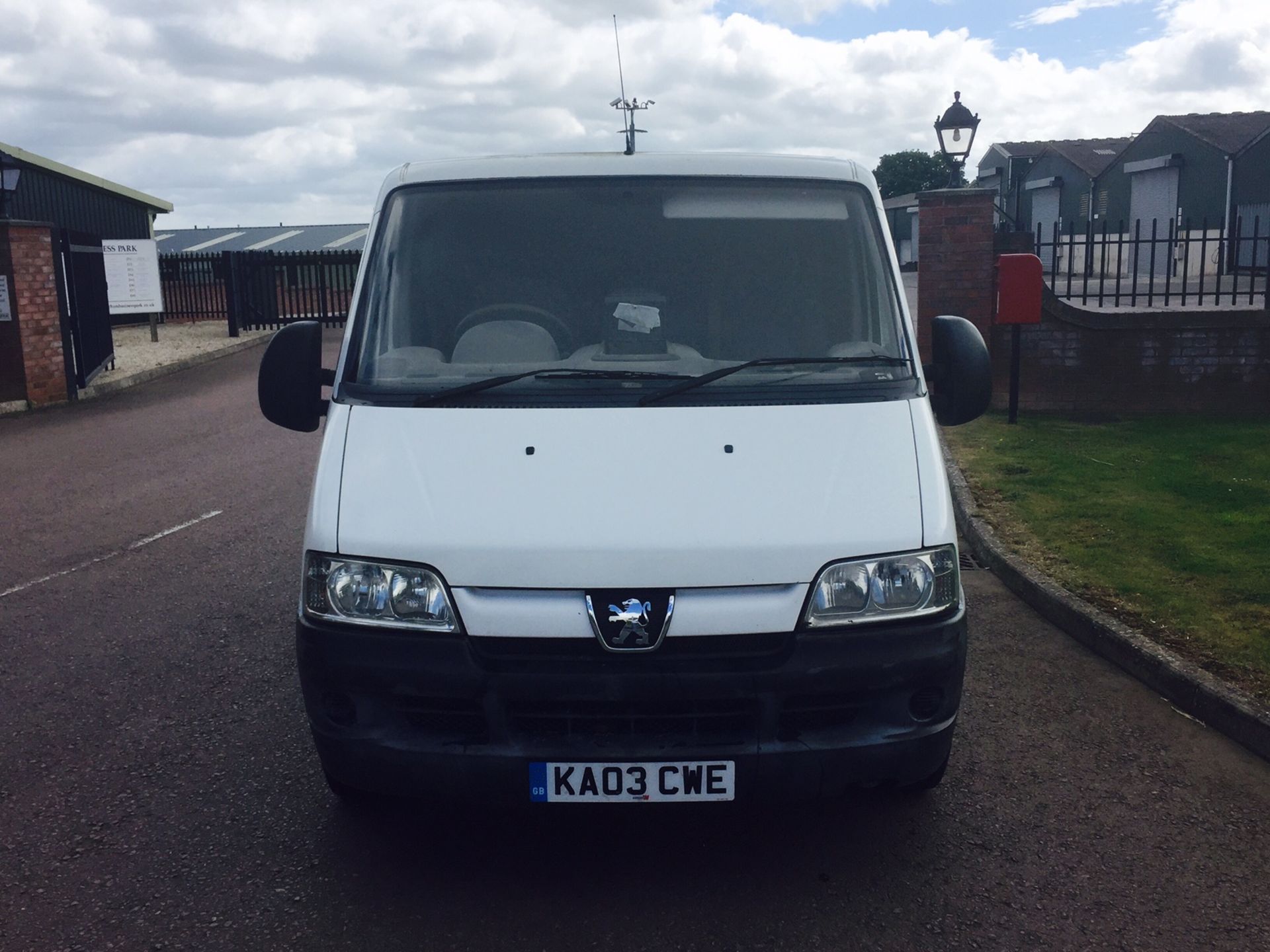 PEUGEOT BOXER 290 LX SWB HDI 2.0 D 2003 - Image 3 of 17