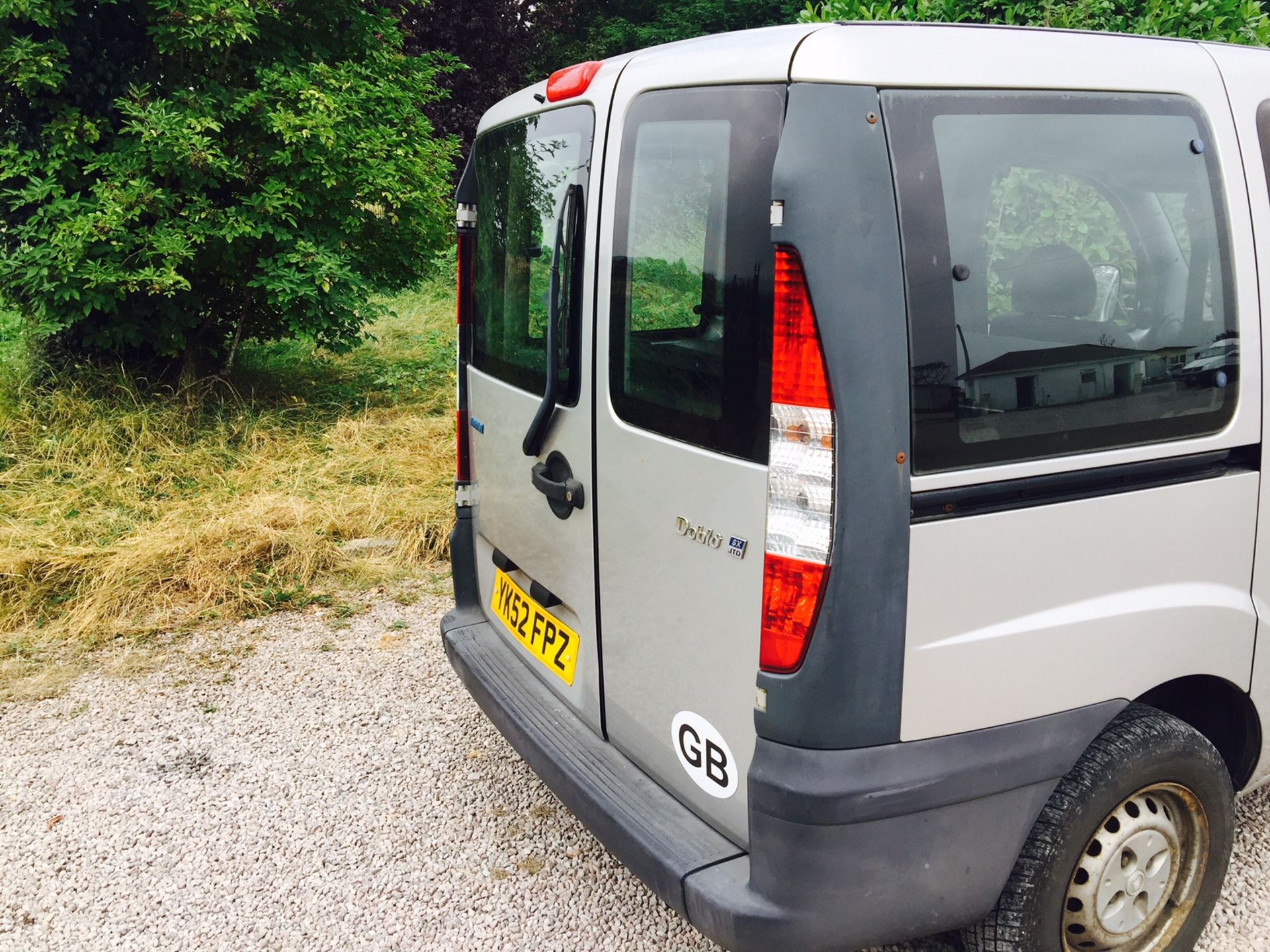 FIAT DOBLO 1.9 MULTIJET 2002 (52) 6 SEATER *METALLIC SILVER**COMPANY FLEET DISPOSAL* - Image 6 of 10