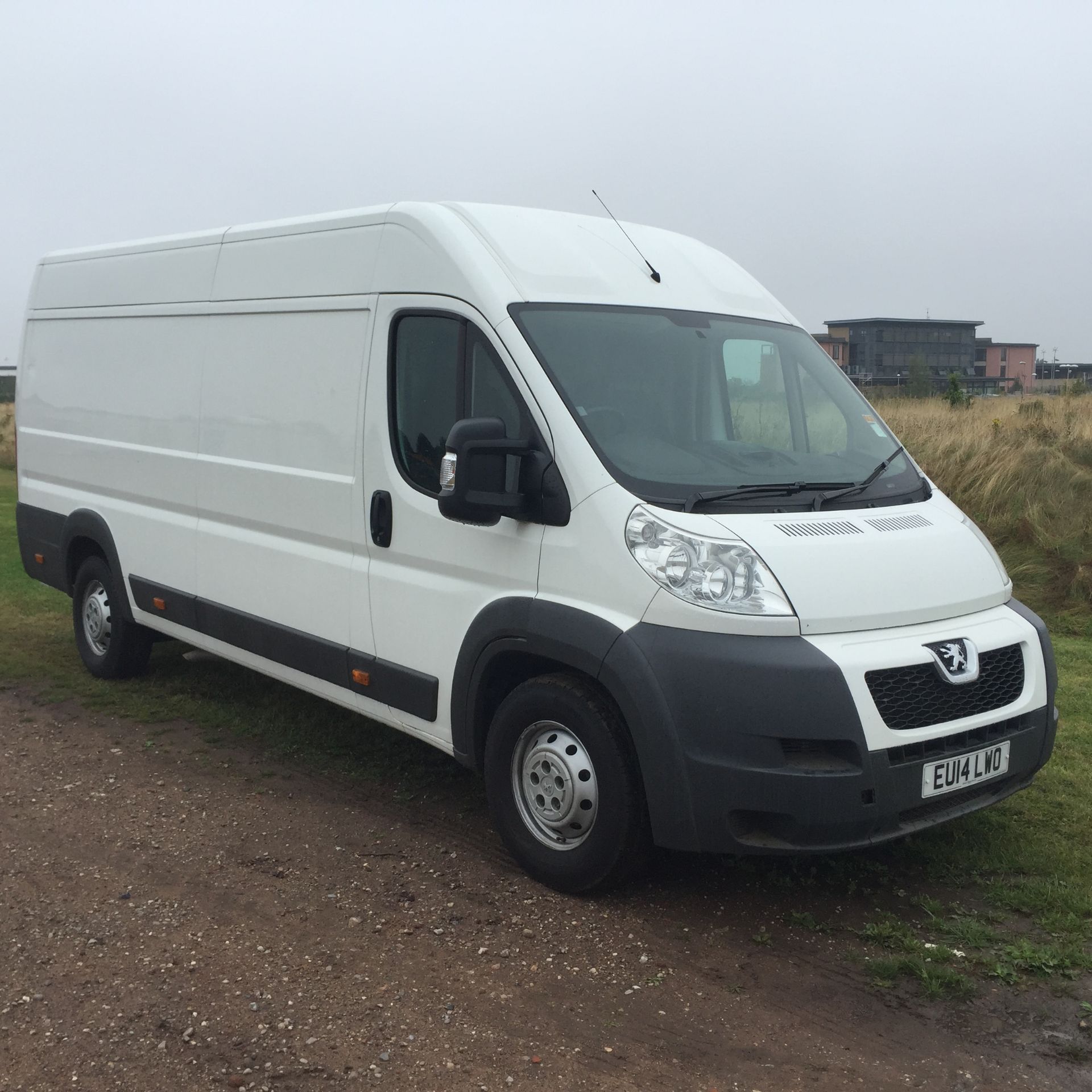 Peugeot Boxer 2.2L HDI 435 L4/H2 High Roof Van (2014) - Image 5 of 9