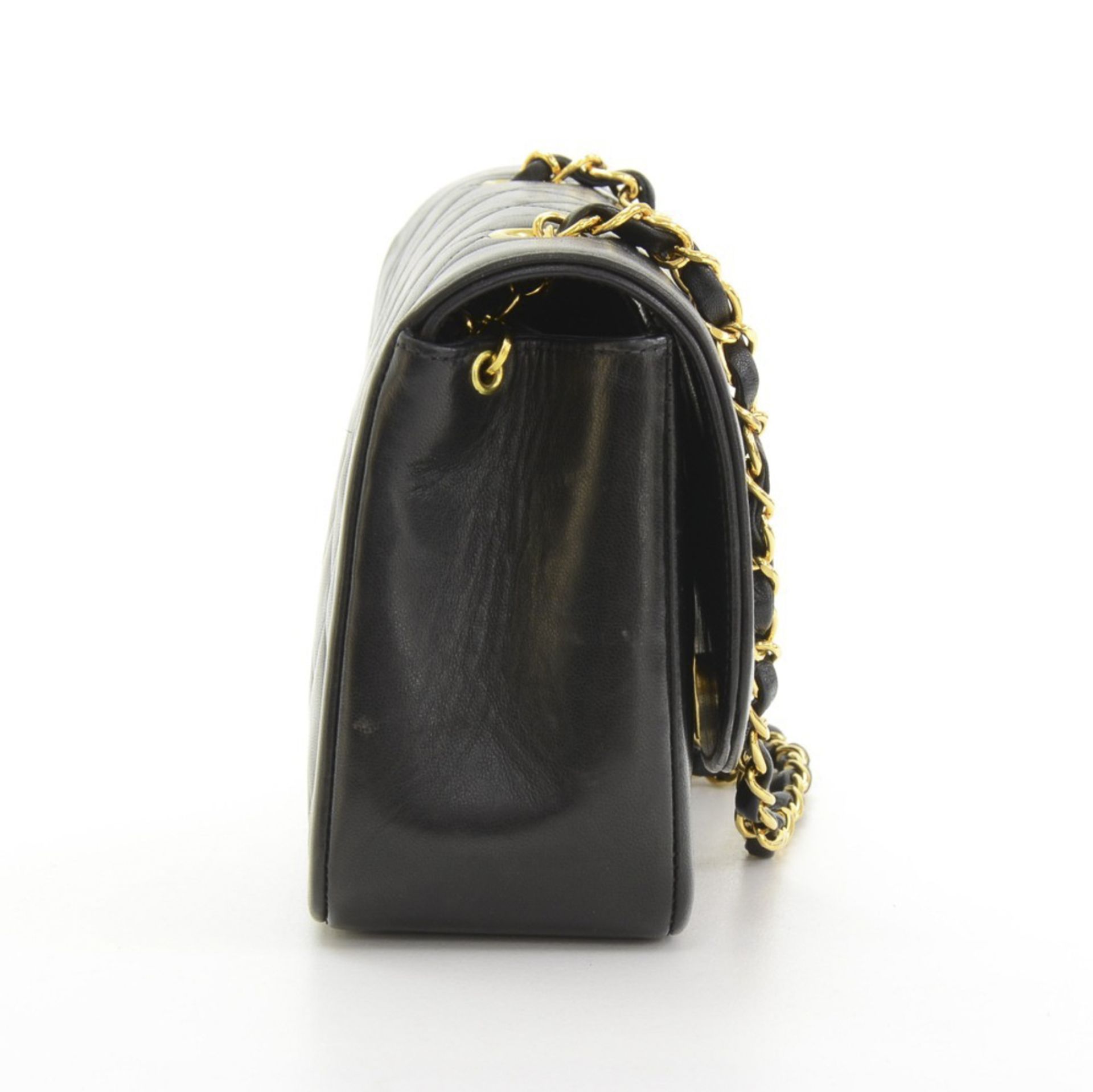 Chanel, Diana Classic Single Flap Bag - Bild 3 aus 10