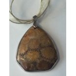 Fashion Necklace with Stone