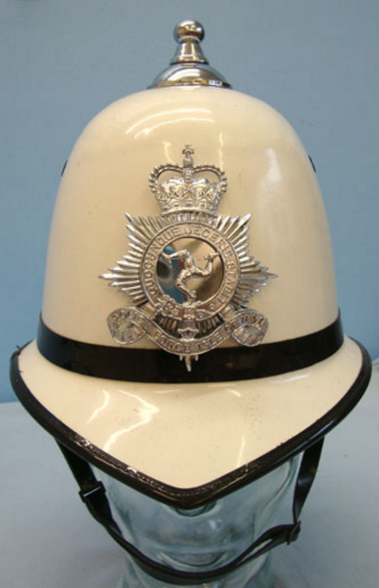 Isle Of Man Police Queen's Crown Badged Constable's/Sergeant's White Composite Summer Helmet