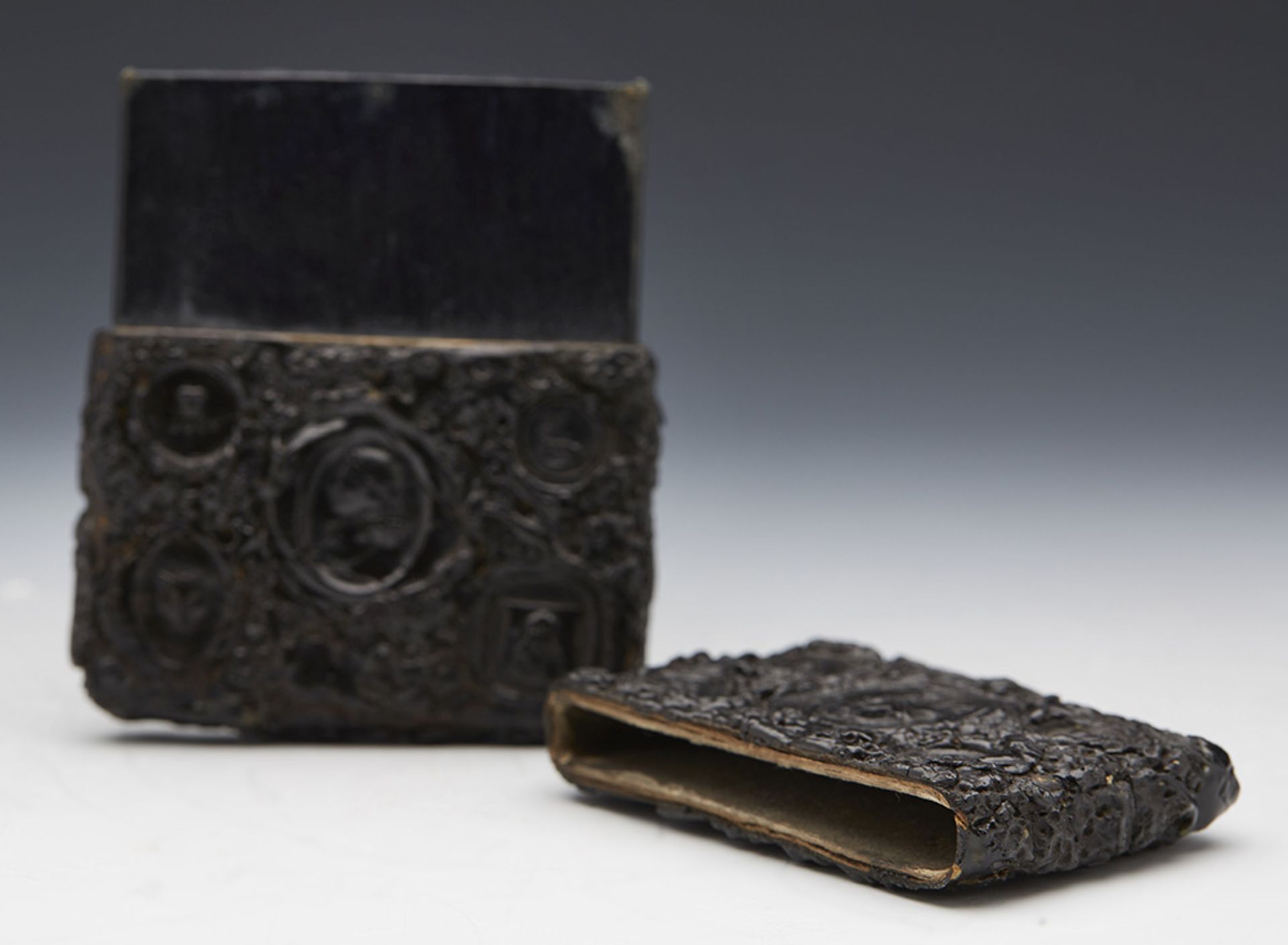 ANTIQUE GUTTA PERCHA & SEALING WAX CALLING CARD CASE c.1850 - Image 8 of 8
