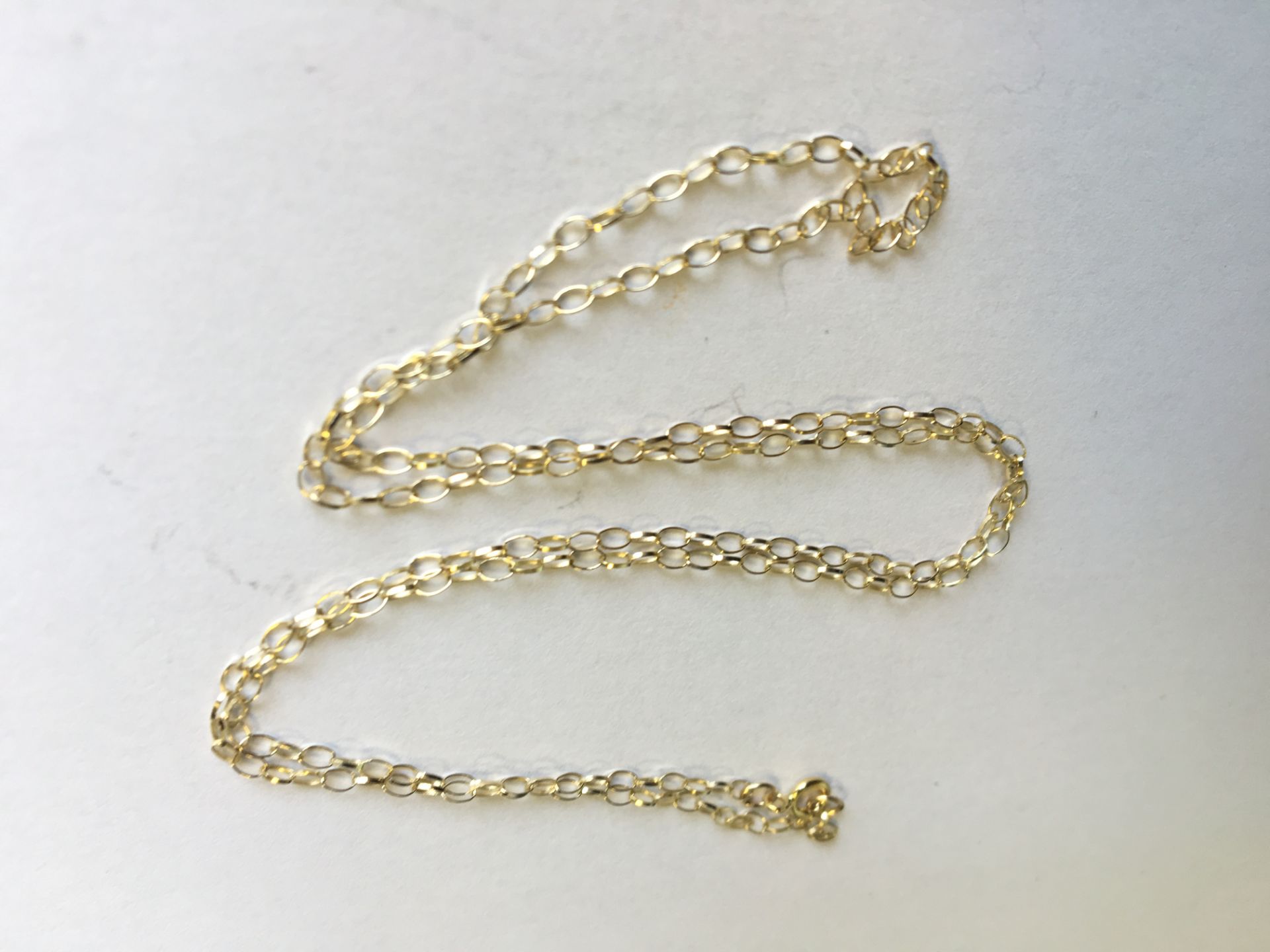 A HALLMARKED 9CT GOLD BELCHER CHAIN NECKLACE. 18"" FREE UK DELIVERY.